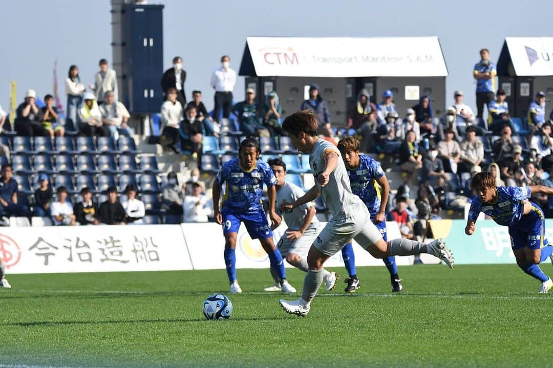 SC相模原さんのインスタグラム写真 - (SC相模原Instagram)「🎥l #DAZN ゴールシーン  🙌⚡️GOOOOAAAALL!!!⚡️🙌 FW14 #安藤翼 選手 @tsubasa_ando17   10ゴール目！！！！！ #SC相模原 || #SCS」11月5日 22時06分 - s.c.sagamihara_players