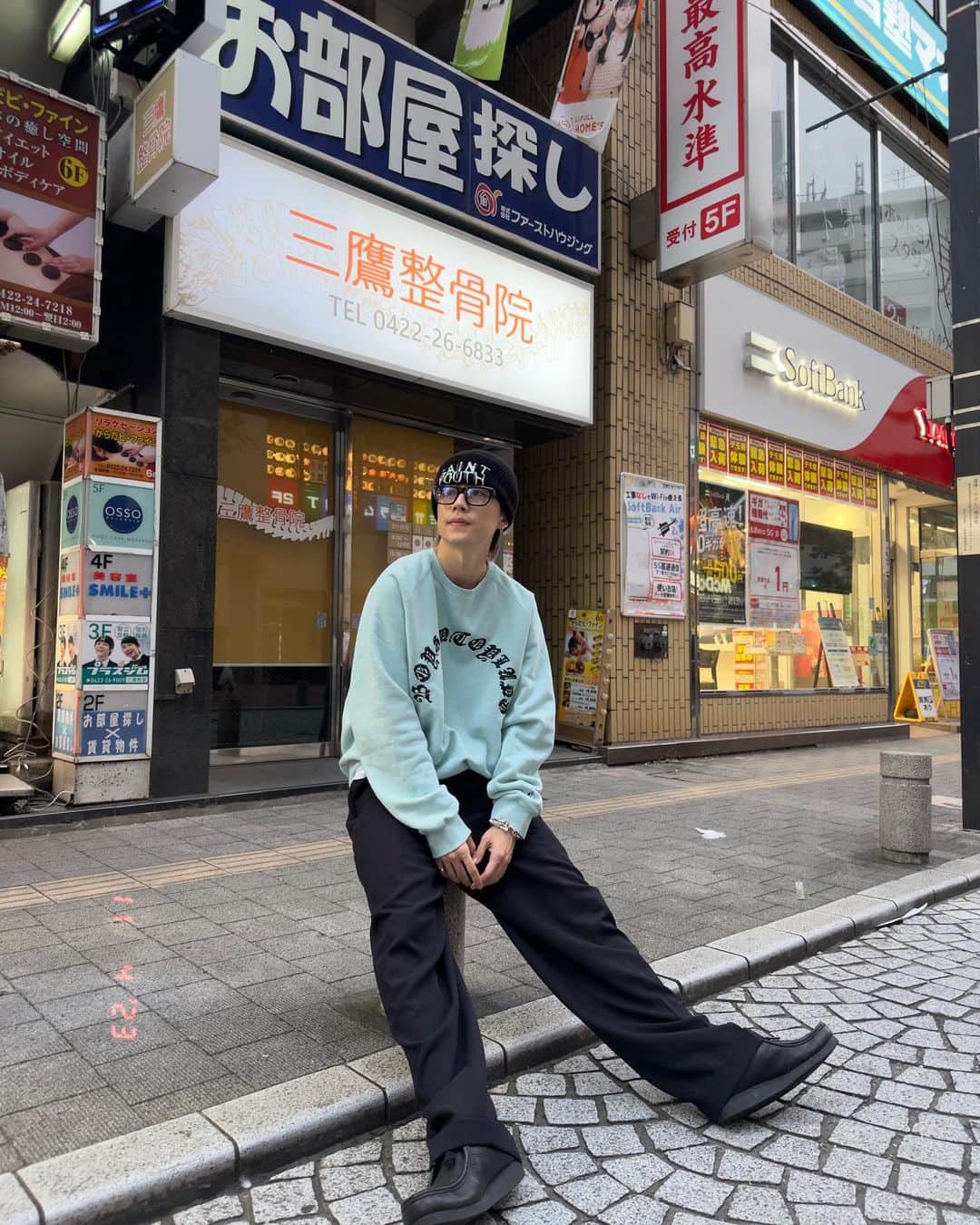 ゆうたさんのインスタグラム写真 - (ゆうたInstagram)「Dazzカメラというアプリで撮ってみた 左下の日付って消せないんかな。 良い推しの日があったから3日連続で投稿してみたよー みんないつも本当にありがとうね  #THE三鷹」11月5日 17時16分 - com.yuta