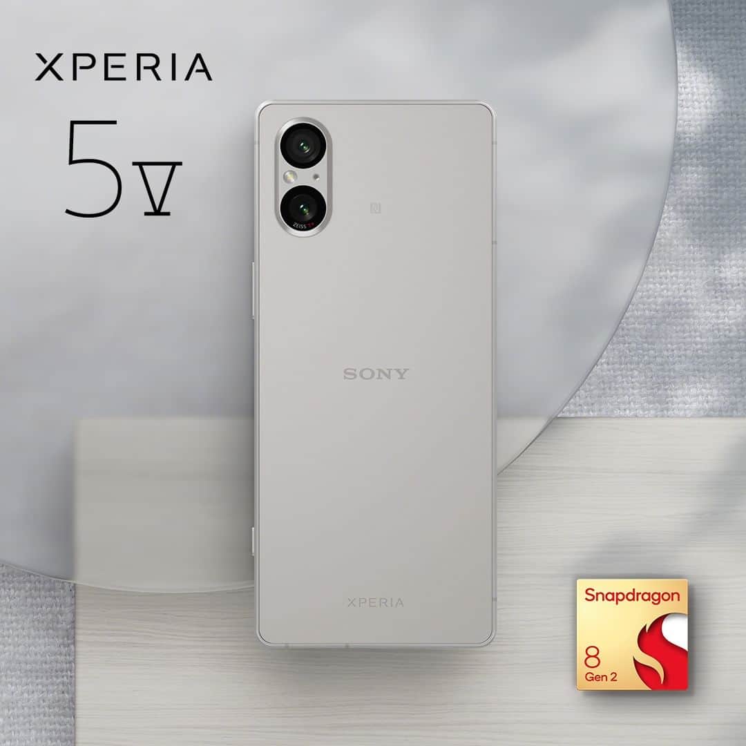のインスタグラム：「Powered by the @snapdragonofficial 8 Gen 2 Mobile Platform, #Xperia5V has extraordinary performance and battery efficiency. Its heat diffusion sheet volume has increased by 40%, delivering vastly improved heat management so that the device can stay cool, even during extended periods of use.  #Sony #Xperia #SonyXperia #Xperia5V #Snapdragon8Gen2」