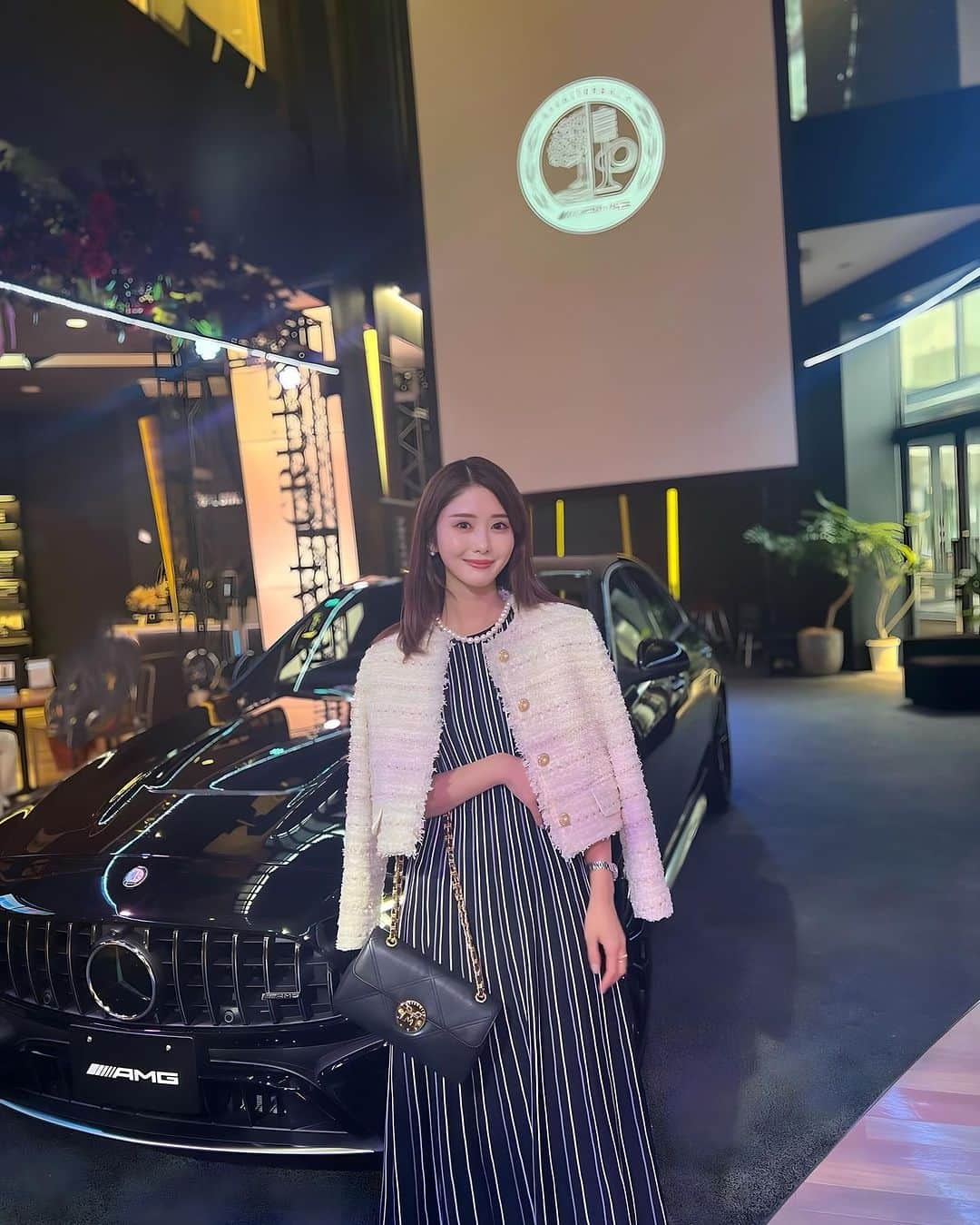 一木美里のインスタグラム：「charity concert at @mercedesme_jp ❤︎❤︎❤︎We held a charity concert for children in Mercedes Me Tokyo.  今年も子どもたちのためのチャリティーコンサートを【 #メルセデスミー 東京 UpStairs】で行わせていただきました✨おいしいお食事、素敵なおもてなしとギフトも、本当にありがとうございます✨  #charityconcert#mercedesbenz#forchildren#チャリティーコンサート @peace_com_f」