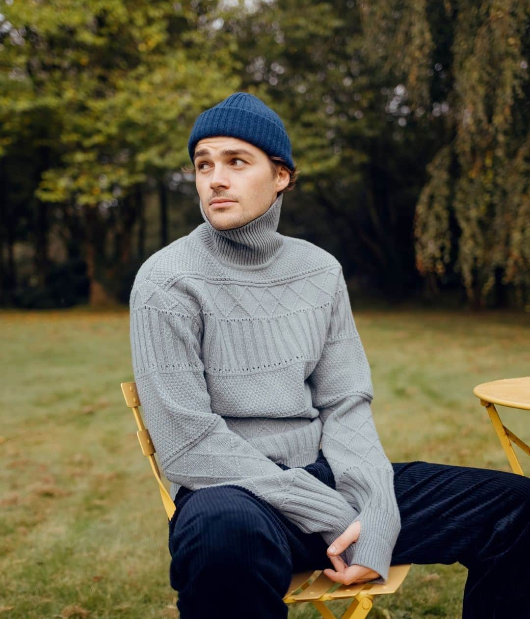 オリバースペンサーさんのインスタグラム写真 - (オリバースペンサーInstagram)「The Winter 23 collection has landed online and in stores, styled on the filmmaker and storyteller @jackharries ⁠ ⁠ What are you waiting for? Hit the link in bio to explore the collection now.⁠ ⁠ ⁠ #oliverspencer⁠」11月5日 18時00分 - oliverspencer