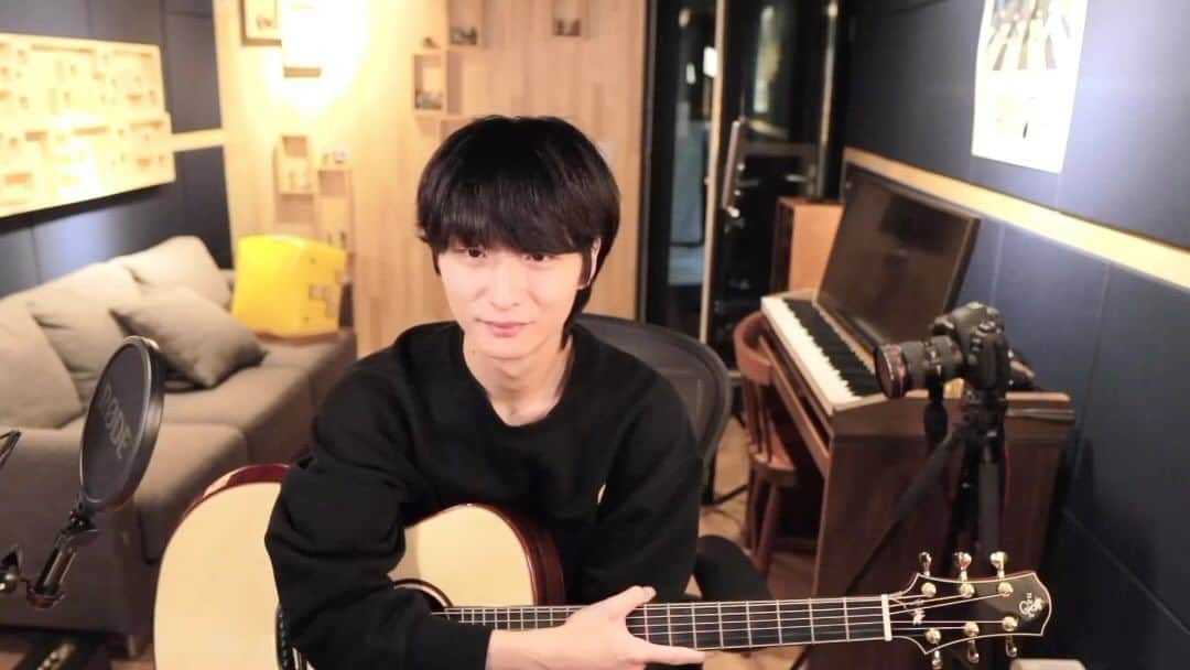 チョン・ソンハのインスタグラム：「Taiwan Christmas Concert Announcement  Check out the details in the link below!  https://ticket.com.tw/application/UTK02/UTK0201_.aspx?PRODUCT_ID=P0B8X6NK&fbclid=IwAR0T9nrcXZmiMpWHrppLanCmUhF2RrarAv0MvczomFnSjjuJihjpadSN-6A_aem_AX7aw3oiQldJy6KCcBRAFF5q56hUwAGoXJyLT74n5bYxy59wBKpVQ7-uSdDuFyBAMQw」