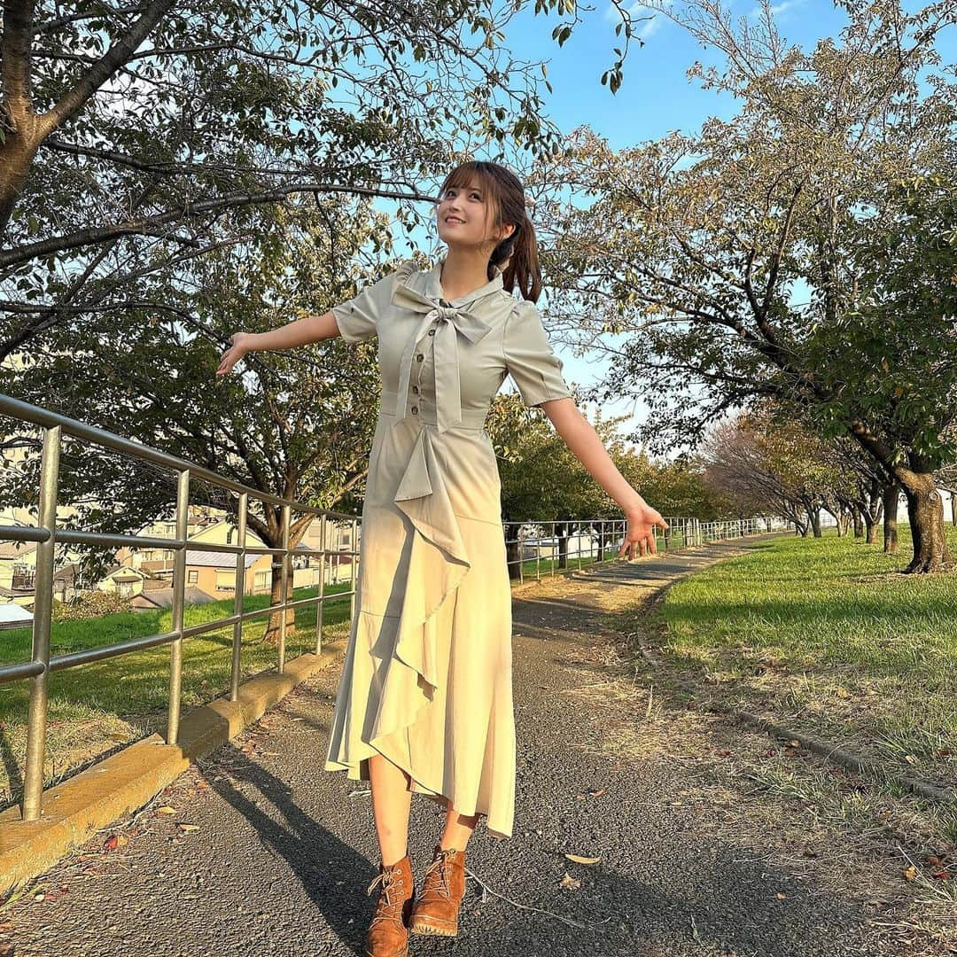 佐倉みきさんのインスタグラム写真 - (佐倉みきInstagram)「@formu_official のワンピース👗  今年の夏にGETしたけど、 その時キツキツで着れなかったから痩せて着れるようになって嬉しい🥺🤍笑  デザインがすごく可愛いの〜！ 胸元のリボンをウエストに付けることもできるよ☺️🎀」11月5日 18時14分 - sakura_miki96