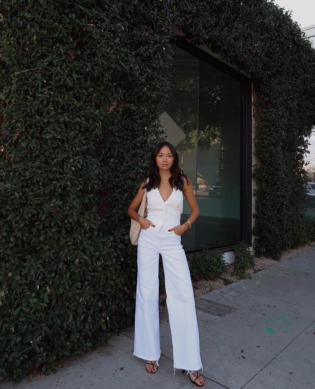 KOOKAI のインスタグラム：「Muse @pattipan snapped in the best-selling Oyster Vest Top •• Available in boutiques and online #kookai」