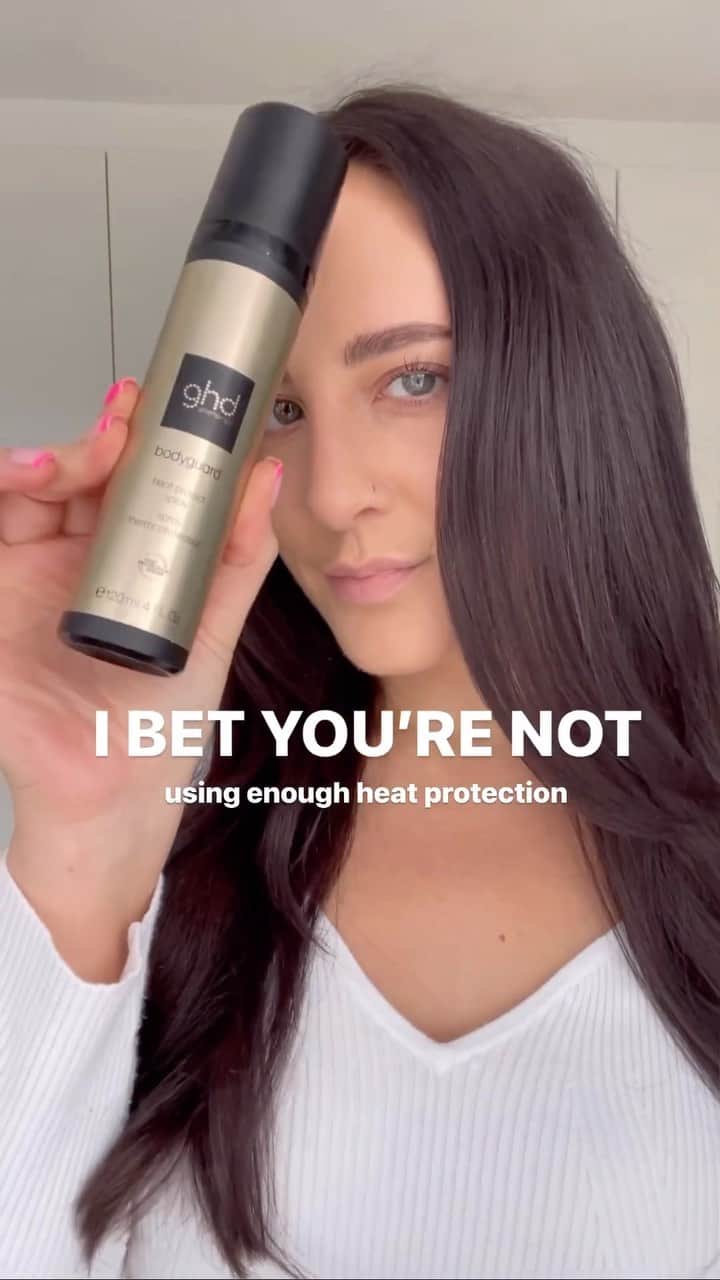 ghd hairのインスタグラム：「Are you using enough heat protection when heat styling? 🤔 @sarahbrawleyhair shows us how much heat protection you should be applying, using ghd bodyguard 👏🏽✨  #ghd #ghdhair #heatprotectant #heatprotect #hairhealth #healthyhairtips」