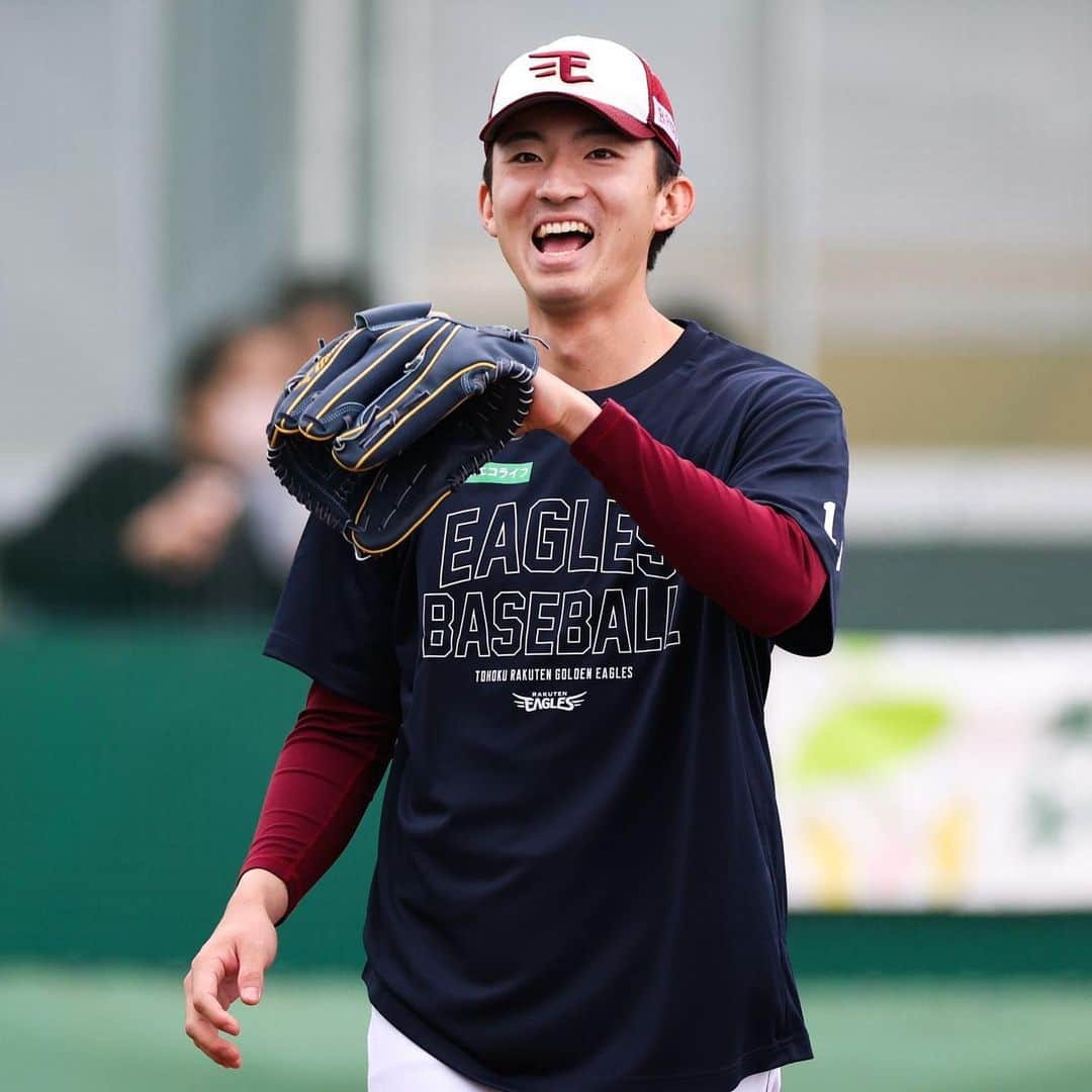 東北楽天ゴールデンイーグルスさんのインスタグラム写真 - (東北楽天ゴールデンイーグルスInstagram)「⚾️  秋季キャンプは今日から第2クール✌🏼 森林どり泉は今日も賑やかでした‼️😆  #RakutenEagles #秋季キャンプ #弓削隼人 #瀧中瞭太  #宮森智志 #荘司康誠  #伊藤茉央 #清宮虎多朗  #渡辺翔太  #藤平尚真 #藤井聖 #内星龍  #西垣雅矢  #吉川雄大 #竹下瑛広」11月5日 18時25分 - rakuten_eagles