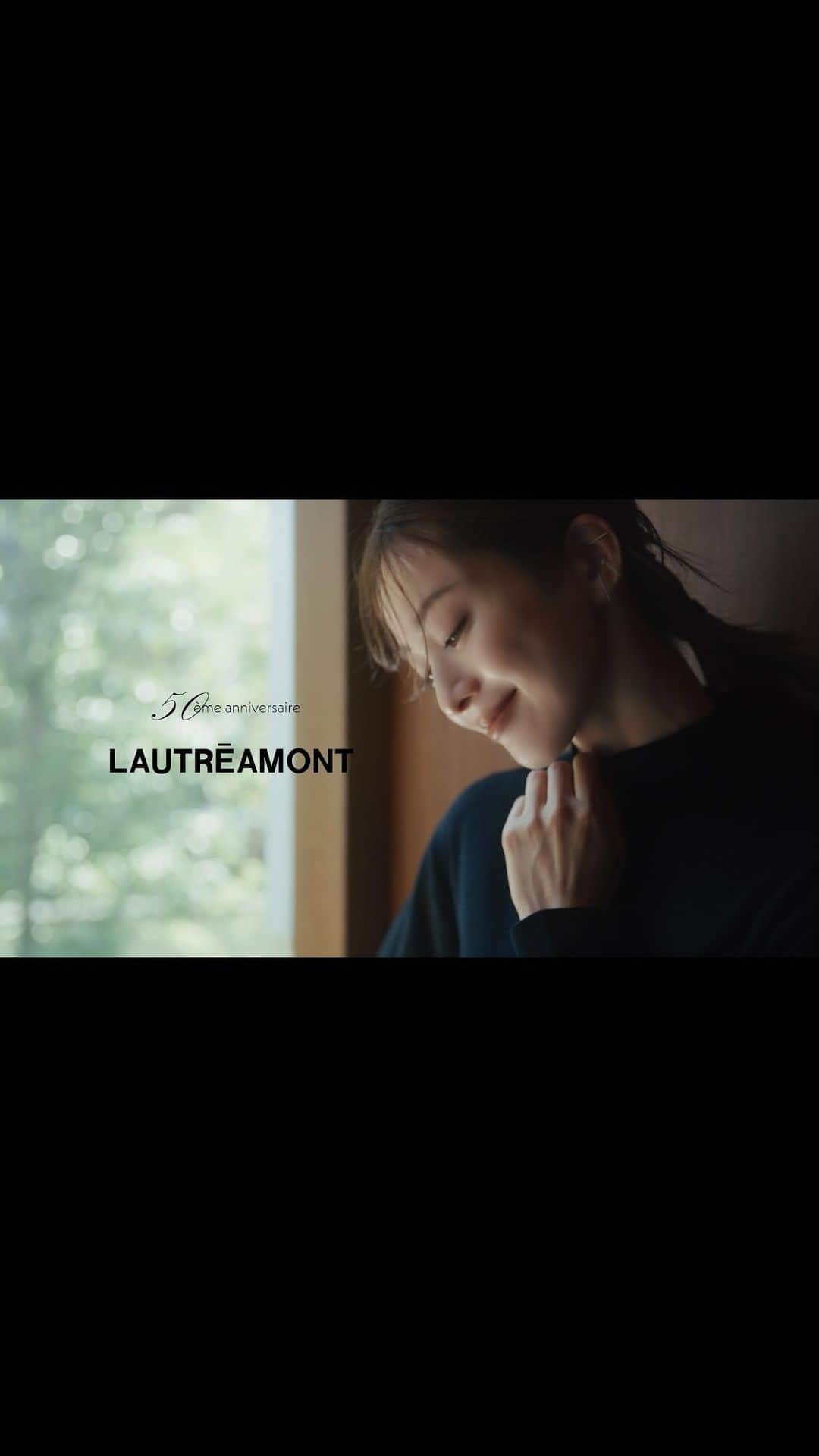 LAUTREAMONTのインスタグラム：「. LAUTREAMONT 50éme anniversaire  STORY12月号では、ロートレアモン50周年を記念した、ロートレアモン×STORYのコラボアイテムがアイテムが掲載中。  またJloungeでも、STORY12月号掲載アイテムを公開中！  ____________ #LAUTREAMONT #2023AW #2023autumn #autumncollection  #november」