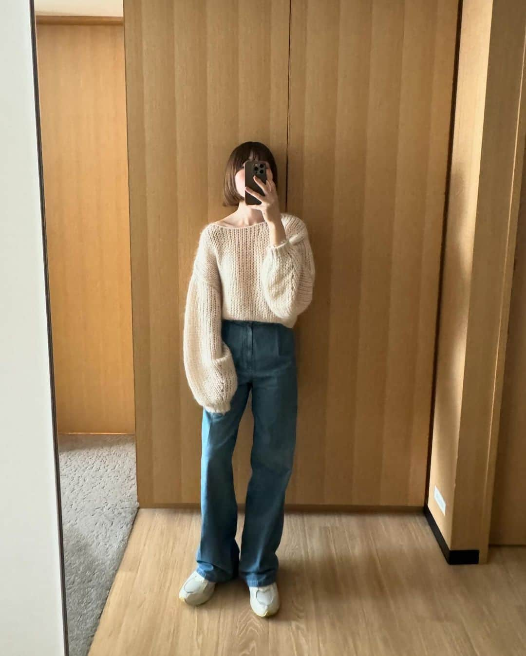 まつだみらいのインスタグラム：「Kid mohair 🤍❄️」