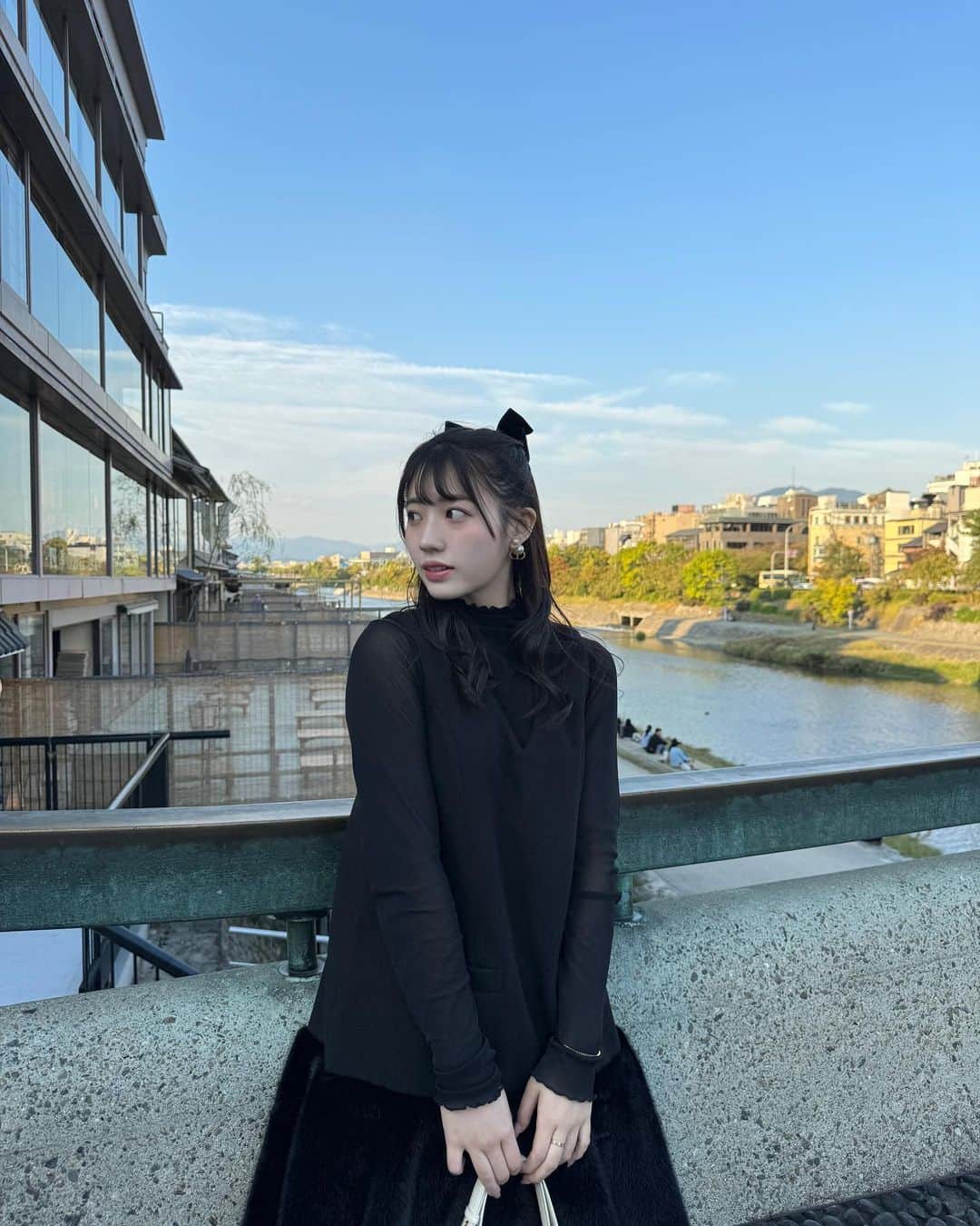 仲本愛美さんのインスタグラム写真 - (仲本愛美Instagram)「毎日雰囲気変わる系女子です」11月5日 18時51分 - manamana_kimono