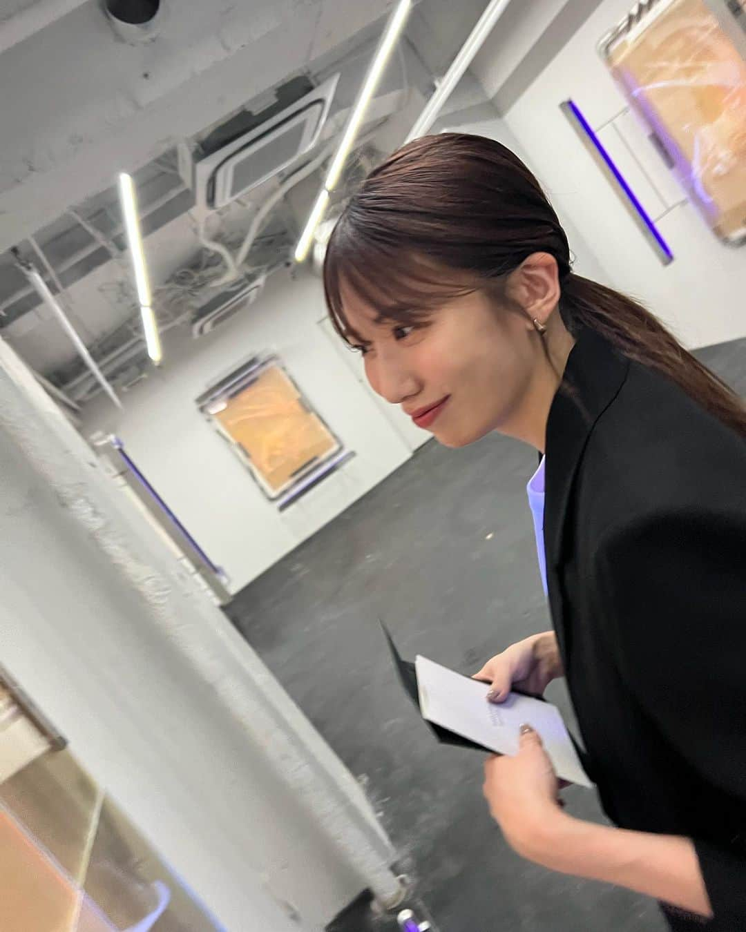 山岸逢花さんのインスタグラム写真 - (山岸逢花Instagram)「🖤🖤  韓国で去年買ったジャケットが大活躍してる⚫️」11月5日 19時15分 - ayakayamagishi_