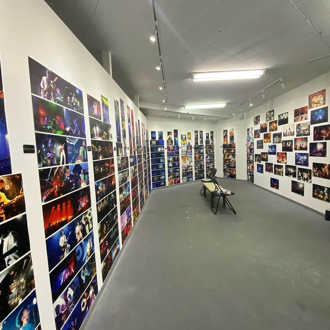のインスタグラム：「【沖縄サウシュー写真展&STINGRAY終了】 無事に初の沖縄サウシュー写真展&STINGRAYショップ終了致しました！またお会い出来る日を楽しみにしてます！ 次は今年ファイナルの渋谷ルデコでお待ちしてます！！！ #サウシュー　#沖縄　#渋谷」