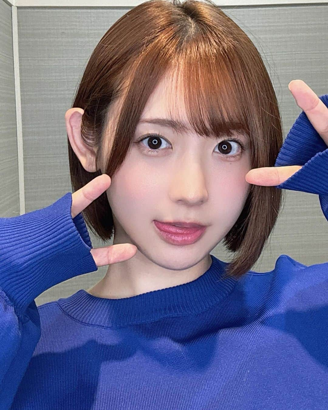 水湊みおのインスタグラム：「ばっさり✂️💙」