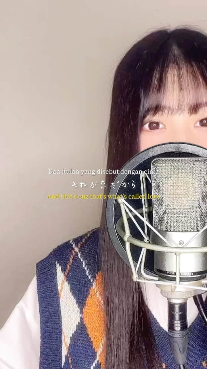 しまものインスタグラム：「New single 恋だとは Koidatowa🌼⁣ ⁣ リールでもたくさん音源使ってみてね。⁣ Spotify Applemusic YouTube でも聴けます！⁣ ⁣ #しまも #恋だとは #koidatowa⁣ #shimamo #originalsong #Newsingle⁣ ⁣ Spotify YouTube Twitter follow me⁣ → @shimamonx」