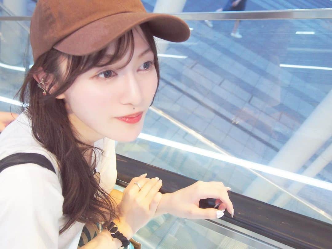三浦菜々子さんのインスタグラム写真 - (三浦菜々子Instagram)「🥳  #白キャン #真っ白なキャンバス #アイドル #idol #三浦菜々子 #ななちゃんのいる生活」11月5日 21時30分 - miura_nanako