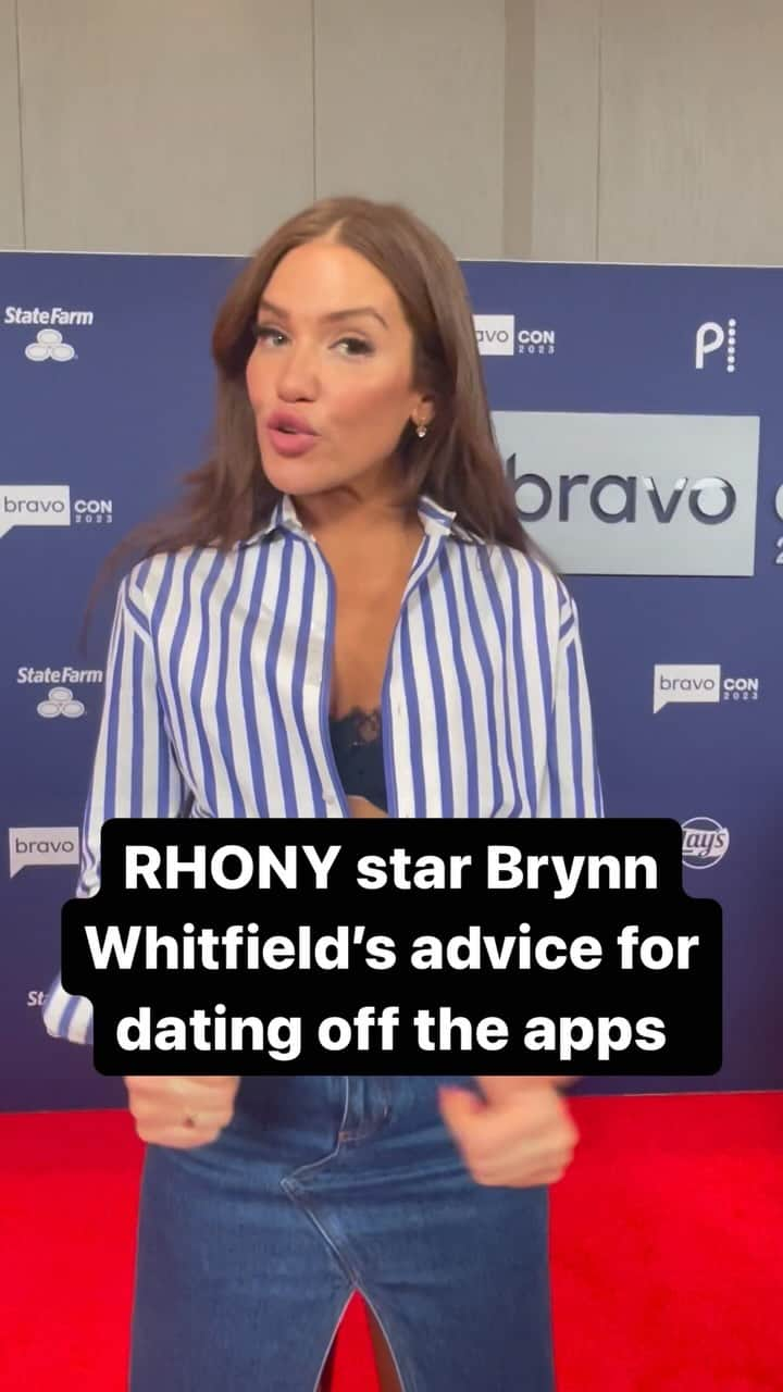 Huffington Postのインスタグラム：「“Real Housewives of New York” star Brynn Whitfield has proved to be a dating expert on the Bravo show’s newest season.   She gave us three tips for any single person trying to date without using the apps. #bravocon」