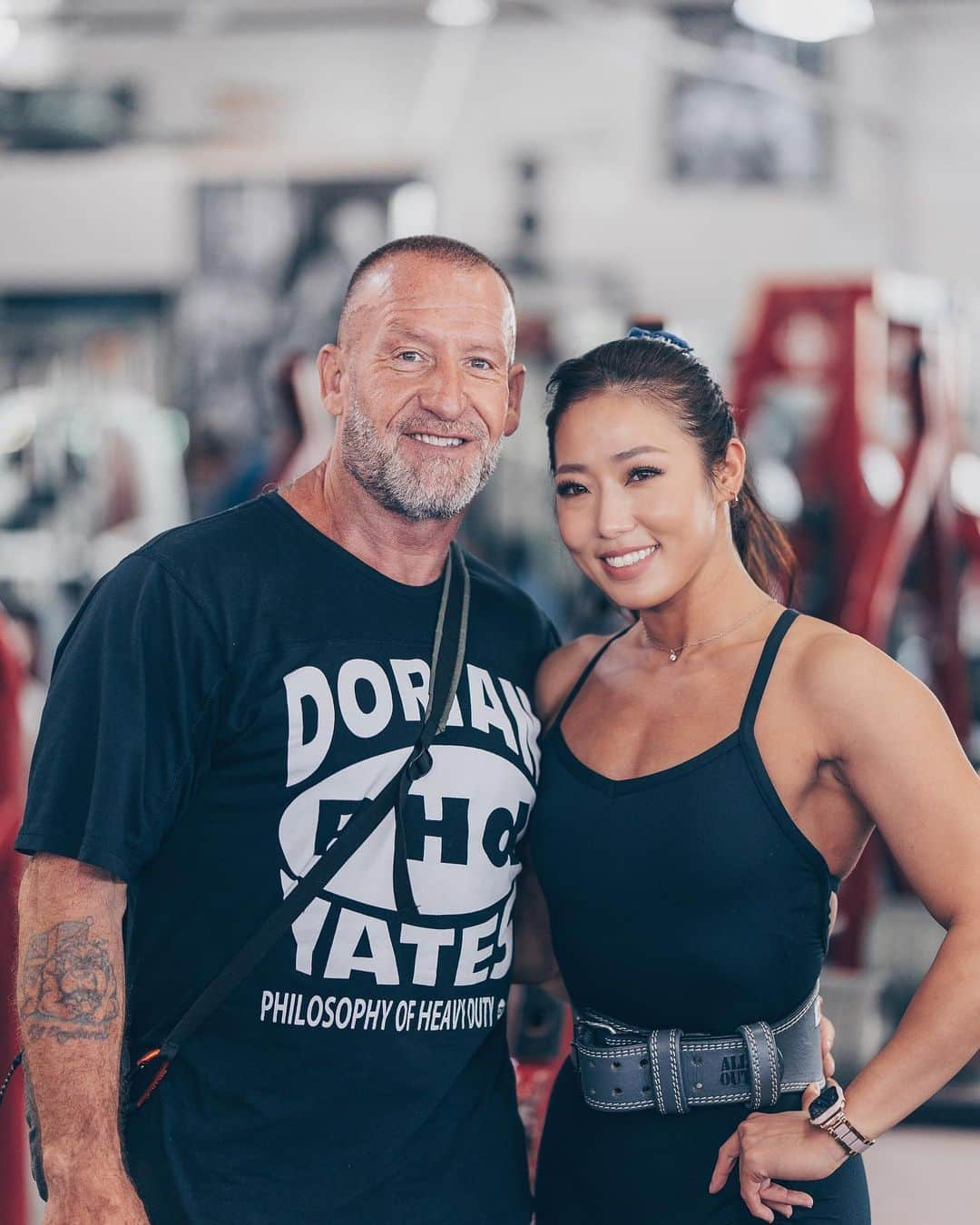 YumeFitのインスタグラム：「. . @thedorianyates  6×MR.OLYMPIA 🏆  Thank you for taking picture🙇🏼‍♀️」