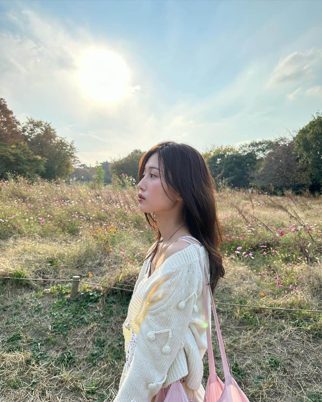 増澤璃凜子さんのインスタグラム写真 - (増澤璃凜子Instagram)「𝘵𝘩𝘪𝘴 𝘵𝘪𝘮𝘦🦢🌾 ⁡  #nonfilter」11月5日 22時30分 - ririkomasuzawa