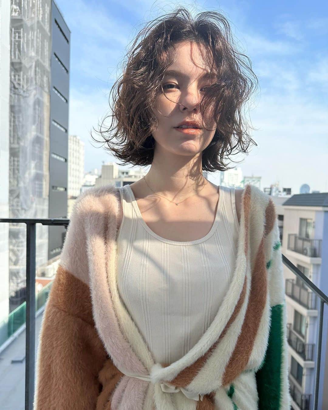 MORIZO カラースペシャリストのインスタグラム：「layer bob.. ラフに動かして」