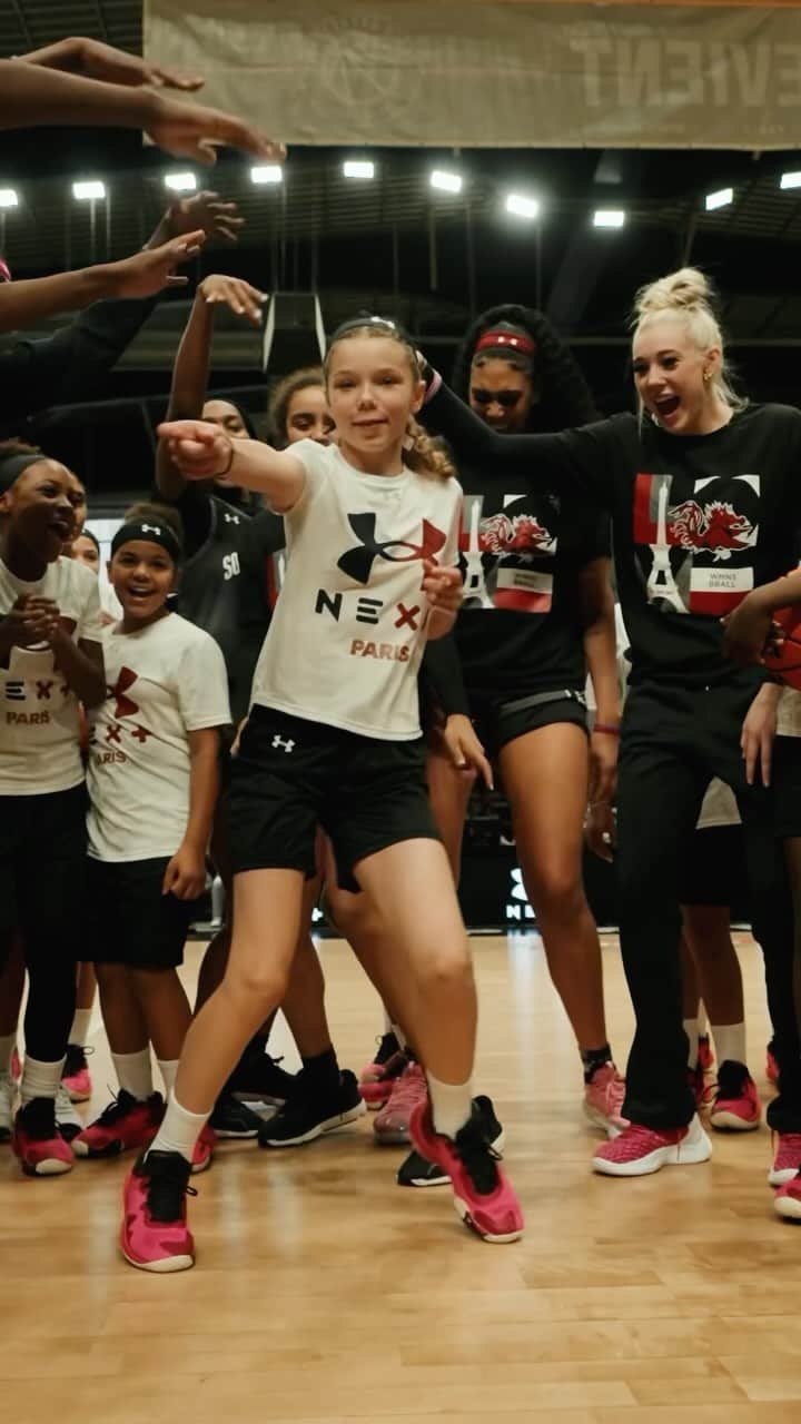 Under Armour Basketballのインスタグラム：「The youth girls basketball clinic was a VIBE 🇫🇷🏀」