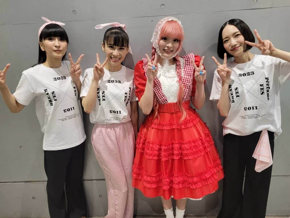 Perfumeさんのインスタグラム写真 - (PerfumeInstagram)「「テレビ朝日ドリームフェスティバル2023 ×Perfume FES!!」 ありがとうございました‼︎ 出演いただいた方々もありがとうございました！ みなさんにあたためて頂いた会場で 全力で楽しみました🔥🔥🔥  @tvasa_dreamfes  #テレ朝ドリフェス  #prfm」11月5日 23時03分 - prfm_official