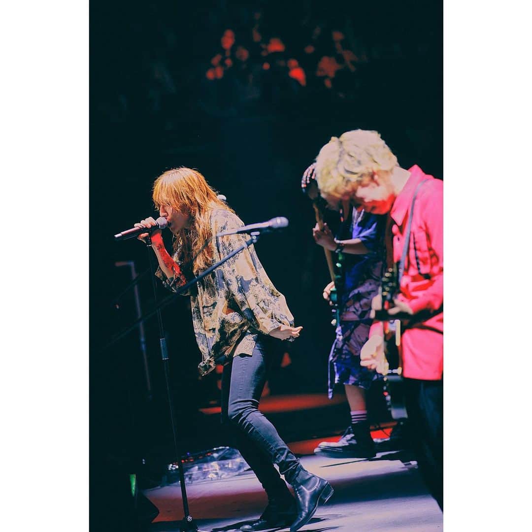 柳沢亮太のインスタグラム：「2023.11.05 横浜アリーナ ″バズリズムLIVE 2023″ #SUPERBEAVER #バズリズムLIVE @sotarogoto」