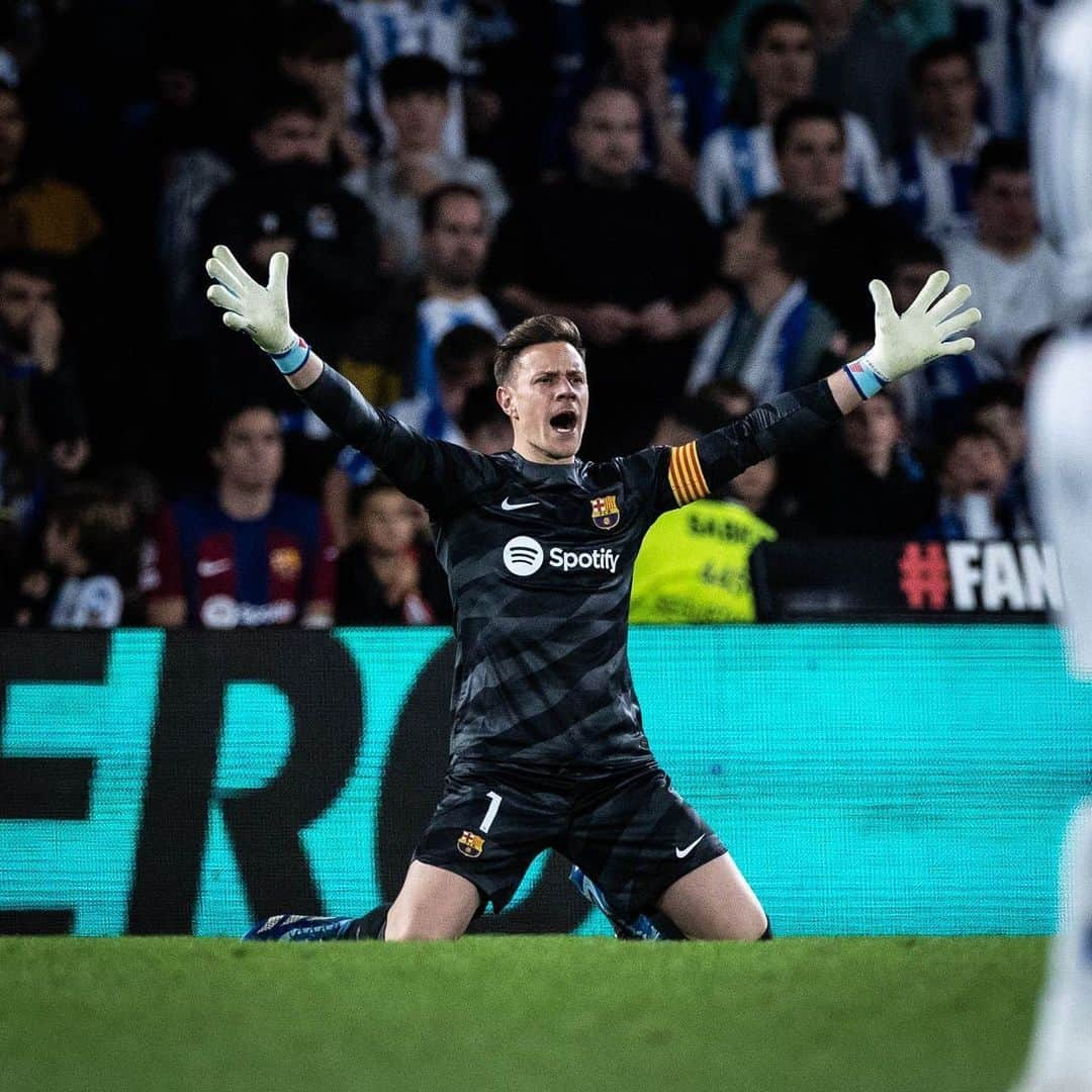 マルク＝アンドレ・テア・シュテーゲンのインスタグラム：「That last minute goal 😍  3 big points!  Come on Barça! 🔵🔴」