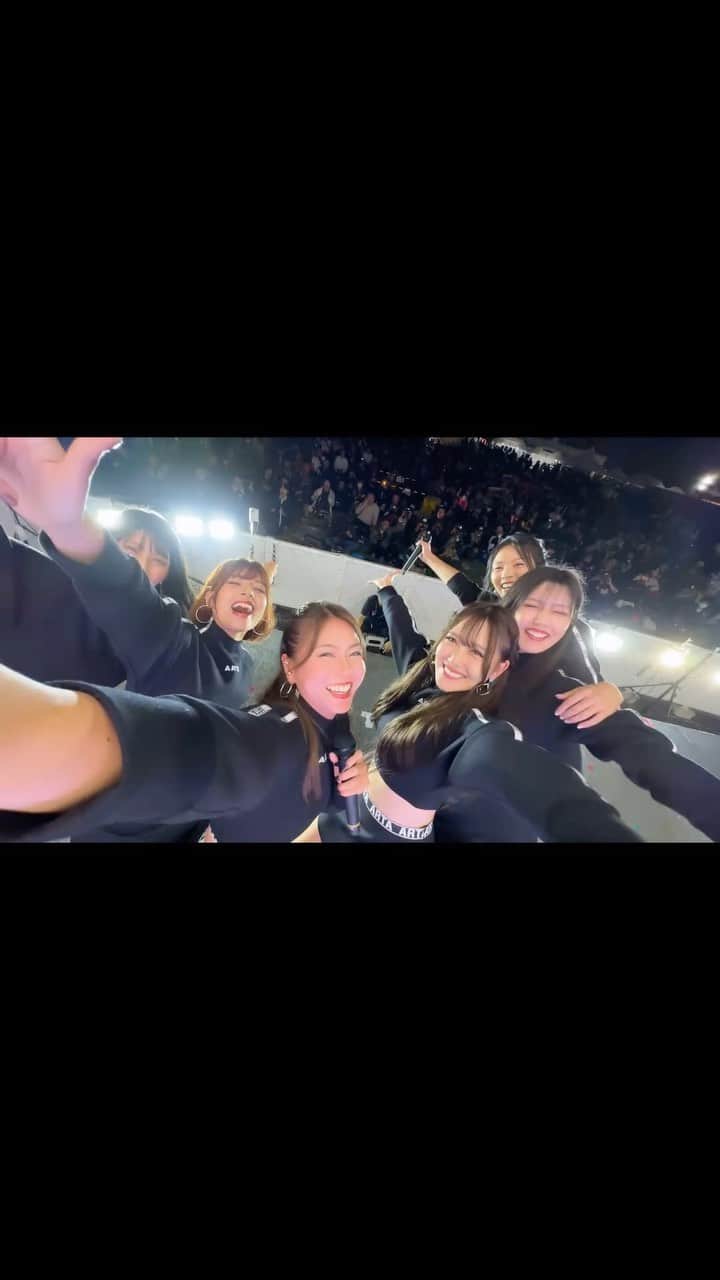 藤井マリーのインスタグラム：「#SUPERGT 🏁  誰かが描いたイメージじゃなくて 誰かが選んだステージじゃなくて 僕たちが作っていくストーリー 決して一人にはさせないから いつかその胸に秘めた 刃が鎖を断ち切るまで ずっと共に闘うよ  色々動画ごちゃまぜ🎥  #ARTA #ARTAMUGEN #モータースポーツ #サーキット #レースクイーン」