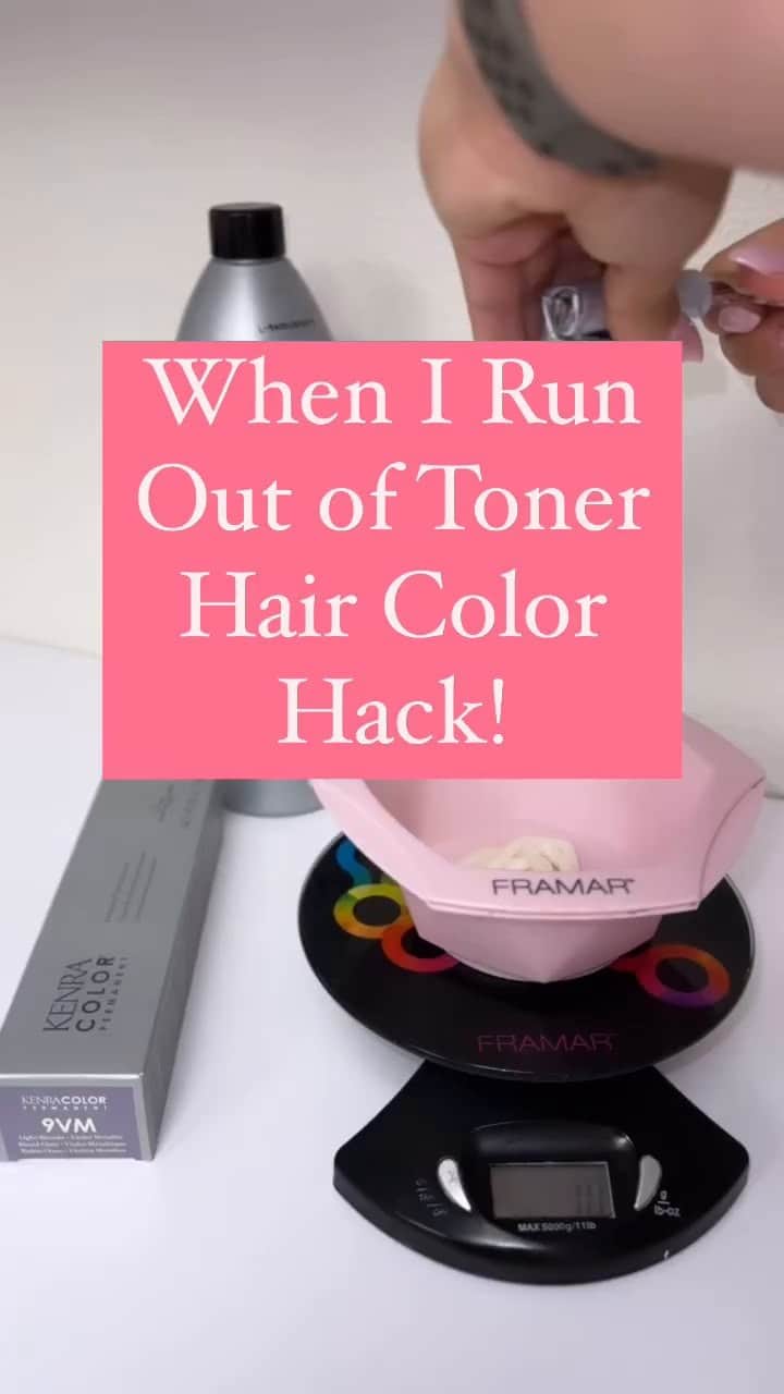 CosmoProf Beautyのインスタグラム：「Hairstylist Problems 101: What do you do when you run out of your favorite toner?  @MirellaManelli has the best color hack when she runs out of her favorite Demi Permanent Toner from @KenraProfessional.  Here it is: ► Mix up your favorite permanent shade, mix it with 10vol, let it oxidize for 15 minutes, then apply, and just watch it!  ► The reason why @MirellaManelli lets it oxidize for the first 15 minutes is because permanent hair color is designed to lift in that timeframe. The last 15 minutes is depositing the color.  At Cosmo Prof, we hope you never run out of your favorite toner, like the Kenra Professional SM or VM shades. However, if you do, we offer free 2-hour delivery to get you out of stressful situations.   ► www.CosmoProfBeauty.com  #CosmoProf #KenraProfessional #HairHack #HairEducation #BehindTheChair #StylistHacks #SalonTips #HairEducator #HairClass #SalonEducation」