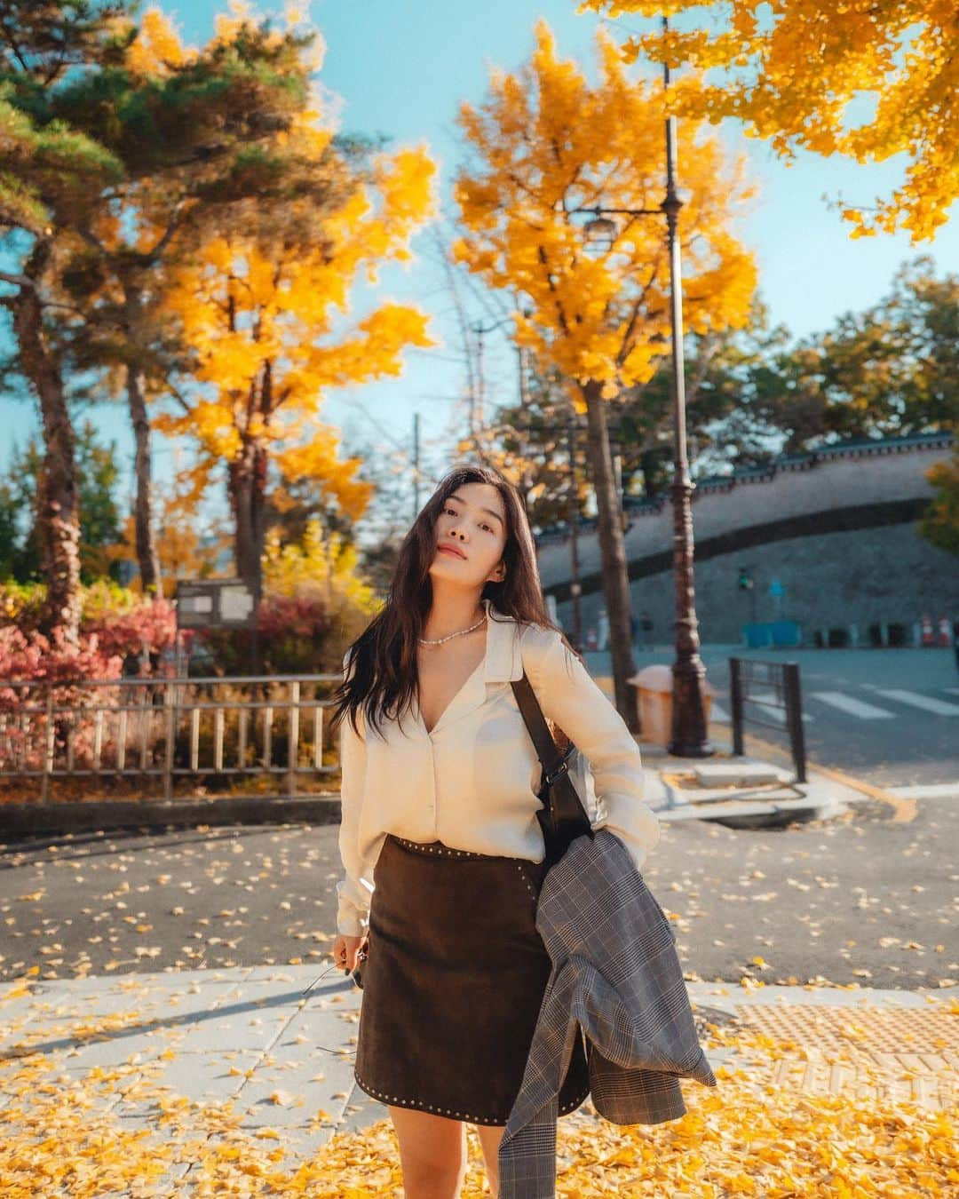 チェ・ヒソさんのインスタグラム写真 - (チェ・ヒソInstagram)「Late Autumn is the best time to visit 🇰🇷」11月6日 0時27分 - lunadelizia