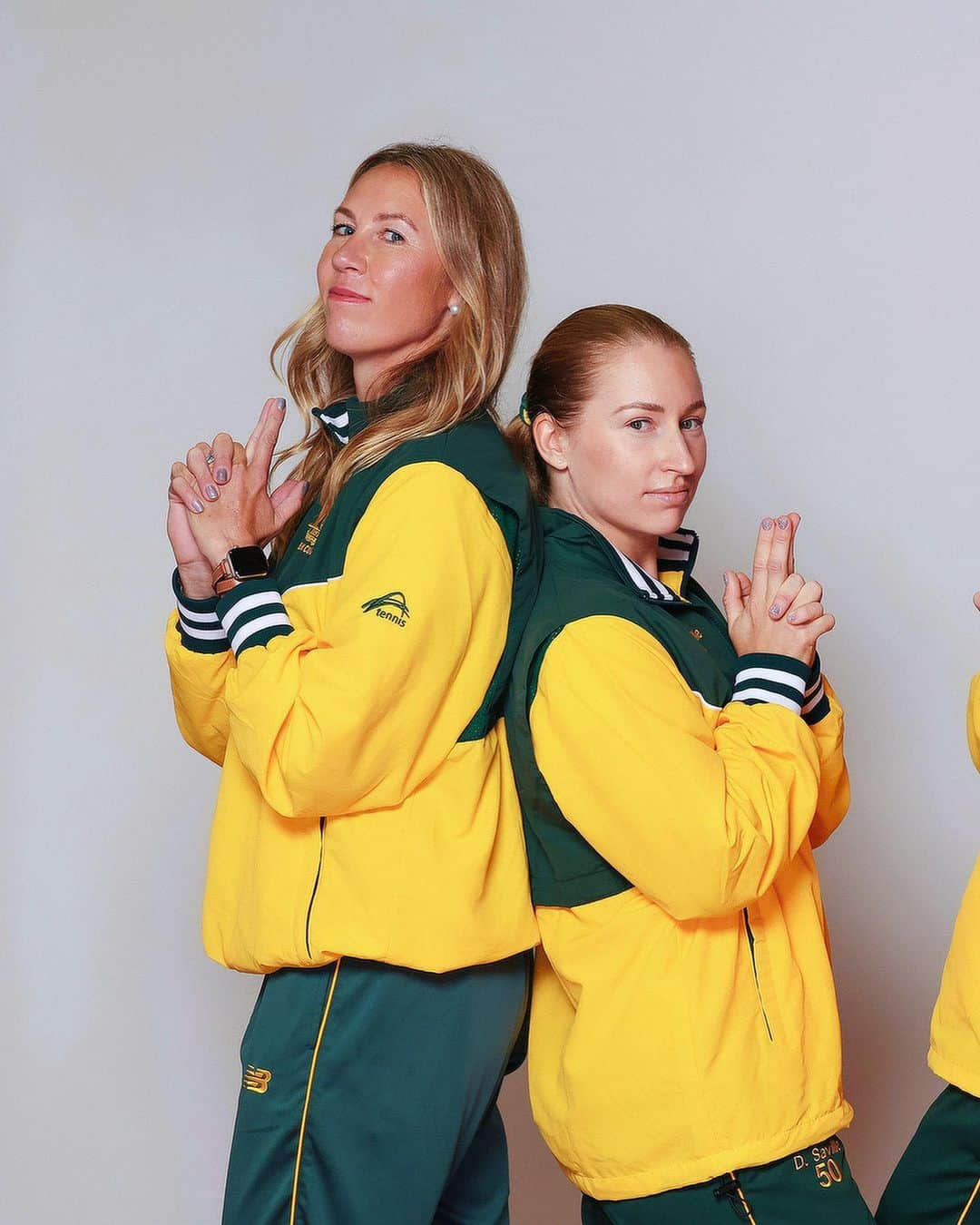 アイラ・トムリャノビッチさんのインスタグラム写真 - (アイラ・トムリャノビッチInstagram)「Read the tracky 💚🇦🇺 💛」11月6日 0時38分 - ajlatom