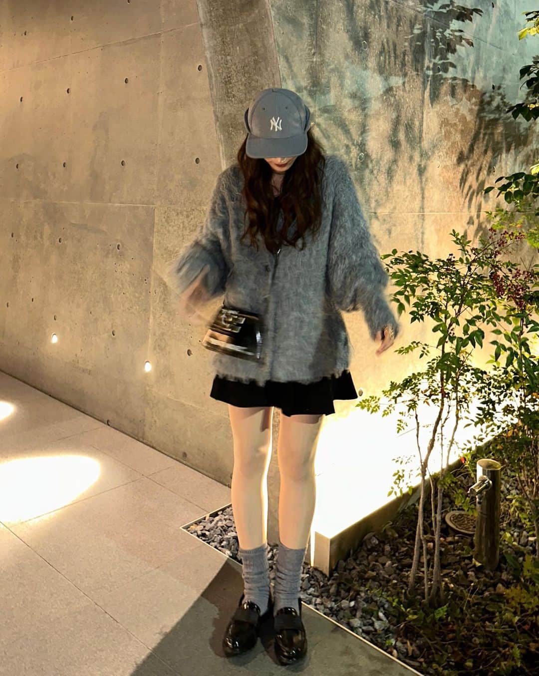 RAMIKAさんのインスタグラム写真 - (RAMIKAInstagram)「好きが詰まったコーデ🙊🩶 ブランドタグ🏷️してます🐒」11月6日 ...