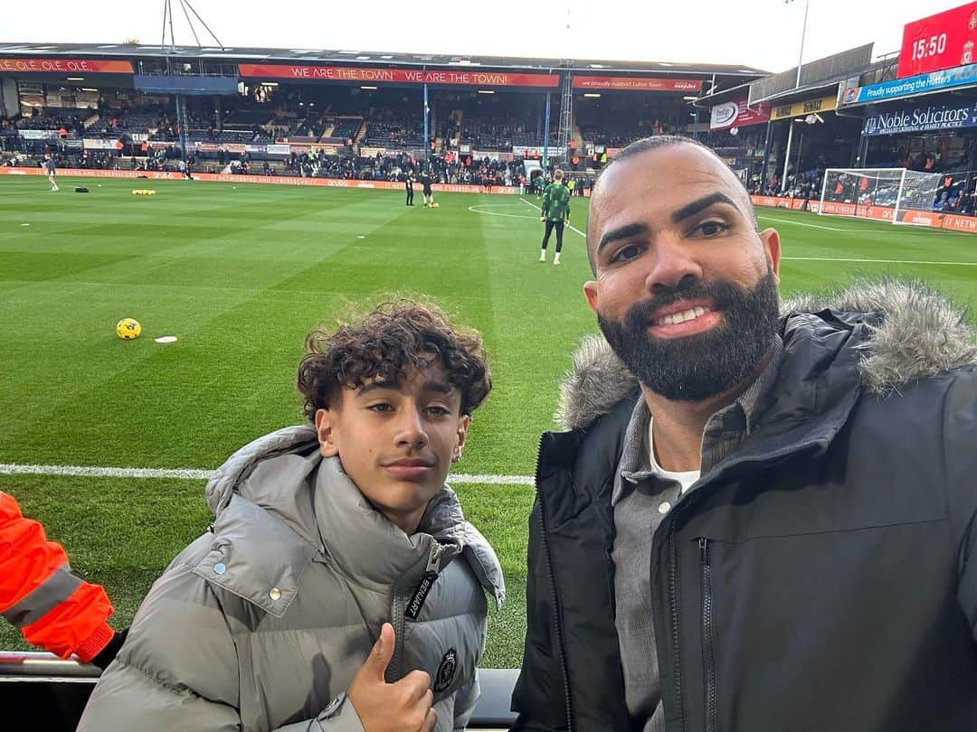 サンドロ・ラニエリ・ギマランイス・コルデイロのインスタグラム：「@lutontown x @liverpoolfc  With my friend @leonardo25.football 🔥」