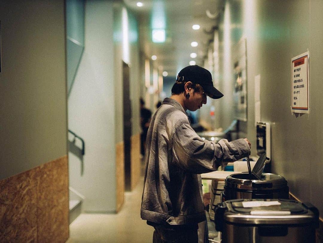 石原慎也のインスタグラム：「そういえばオフショット  photo by日吉"JP"純平 @junpeihiyoshi」