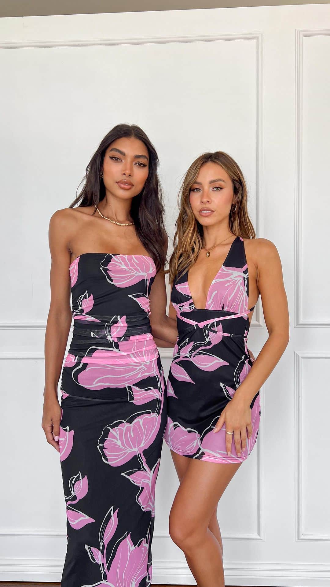Beginning Boutiqueのインスタグラム：「New exclusive prints just for you 🎀 Our new Ilaria Printed Mini Dress & Imogen Black Print Midi Dress are available online now!」
