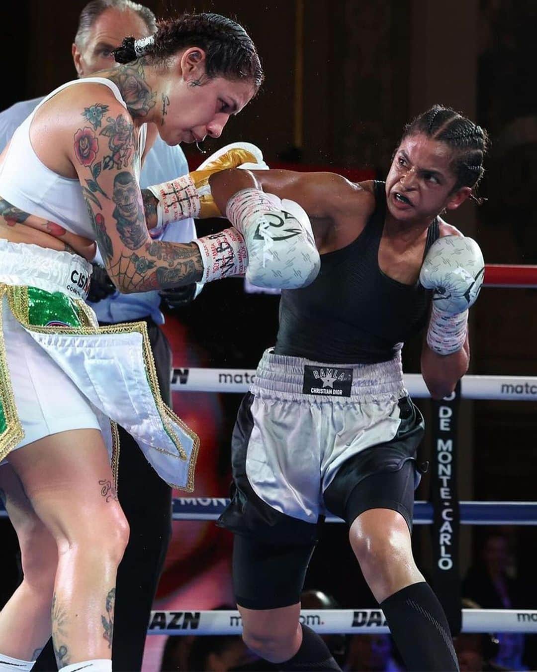 デイリーペーパーのインスタグラム：「Pound for pound. Somali, British professional boxer @ramlaali in her 1/1 Daily Paper monogram boxing gloves. Congratulations from us and the team for winning the IBF super-featherweight title.   Photo credits: @markrobinsonphoto, @tomcockram」