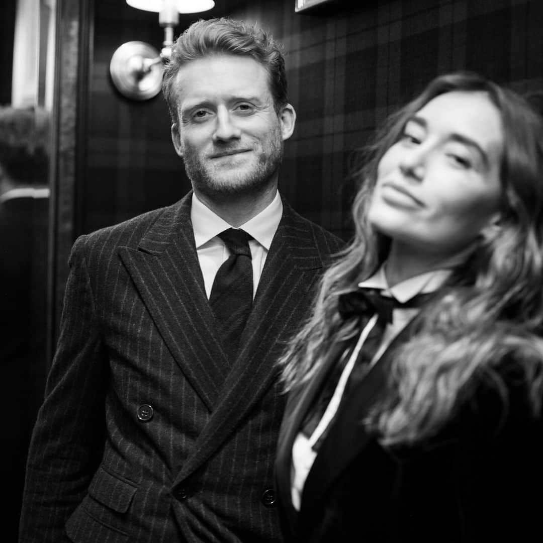 アンドレ・シュールレのインスタグラム：「The other night with @sharypova_nna 🙏❤️  @ralphlauren」