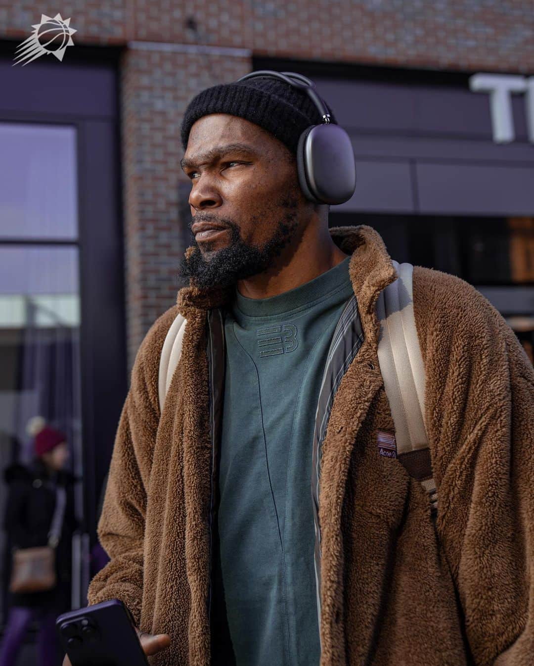 フェニックス・サンズのインスタグラム：「📍 Detroit, MI」
