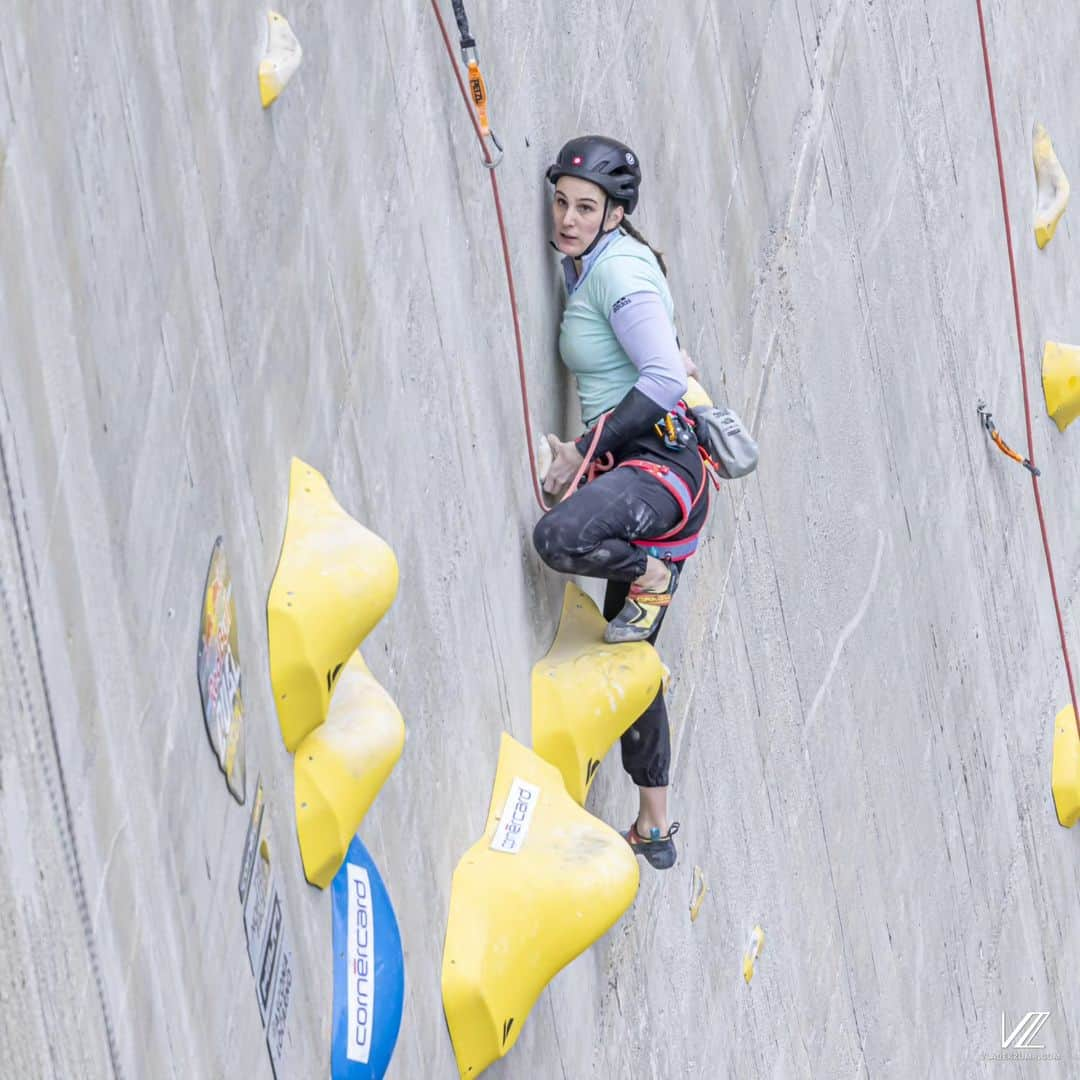 イェルネイ・クルーダーさんのインスタグラム写真 - (イェルネイ・クルーダーInstagram)「The second edition of the Red Bull Dual Ascent was an exhilarating event! Huge congratulations to Julija and Jernej Kruder for their impressive victory in this race against the clock and their pumped arms. Grateful to everyone who contributed to making this special competition possible. Anticipating the next one eagerly! 🧗‍♂️💪  #ClimbingIntelligenceAgency #RedBullDualAscent #Winners #ExcitementAhead」11月6日 4時08分 - kruderjernej