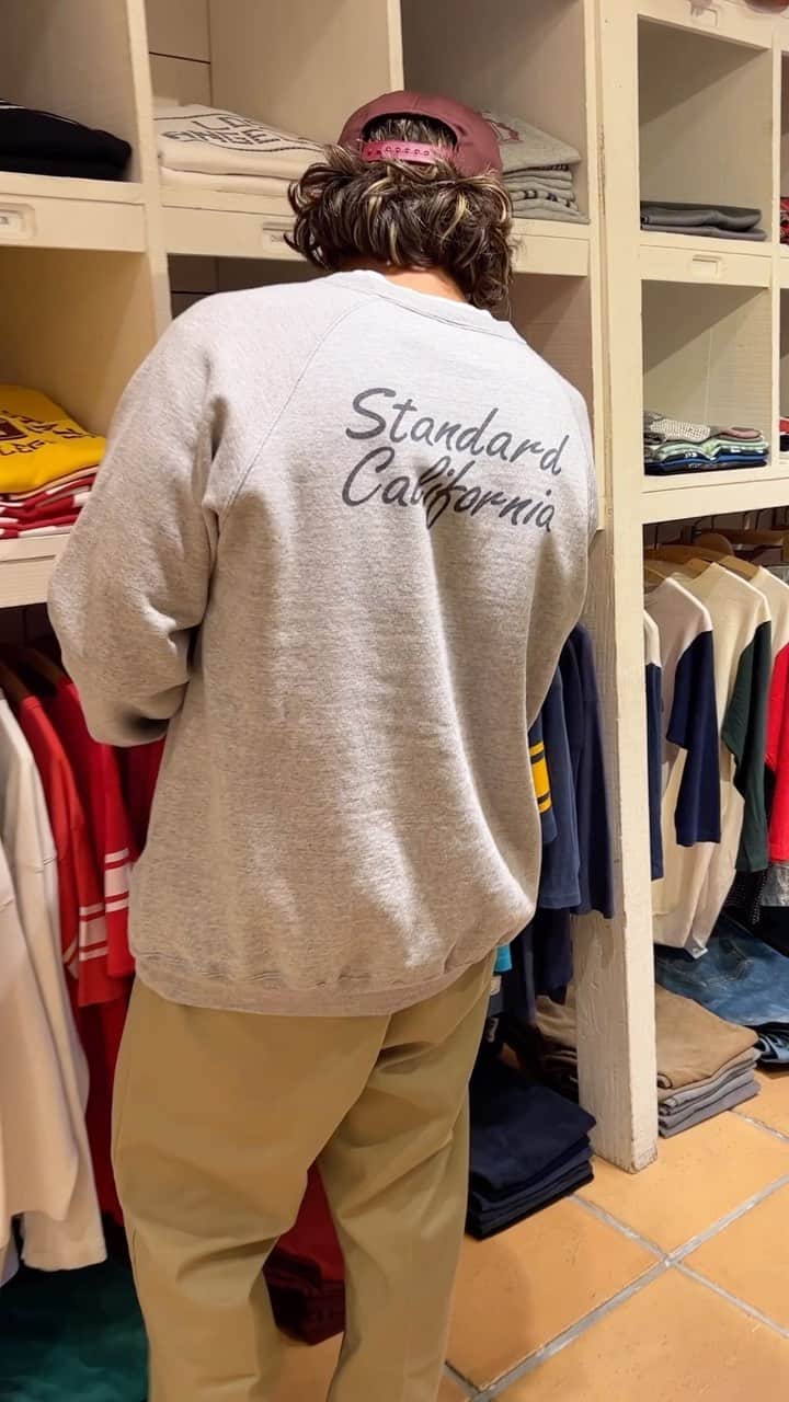 のインスタグラム：「今日のseiya.  @standardcalifornia_os  @standardcalifornia_movie   #standardcalifornia #スタンダードカリフォルニア #sweatshirt #スウェット #disney #ディズニー #dickies  #dickies874 #ootd #internationalshipping #overseashipping #worldshopping #worldshoppingjp  #todaysstaffofstandardcalifornia」
