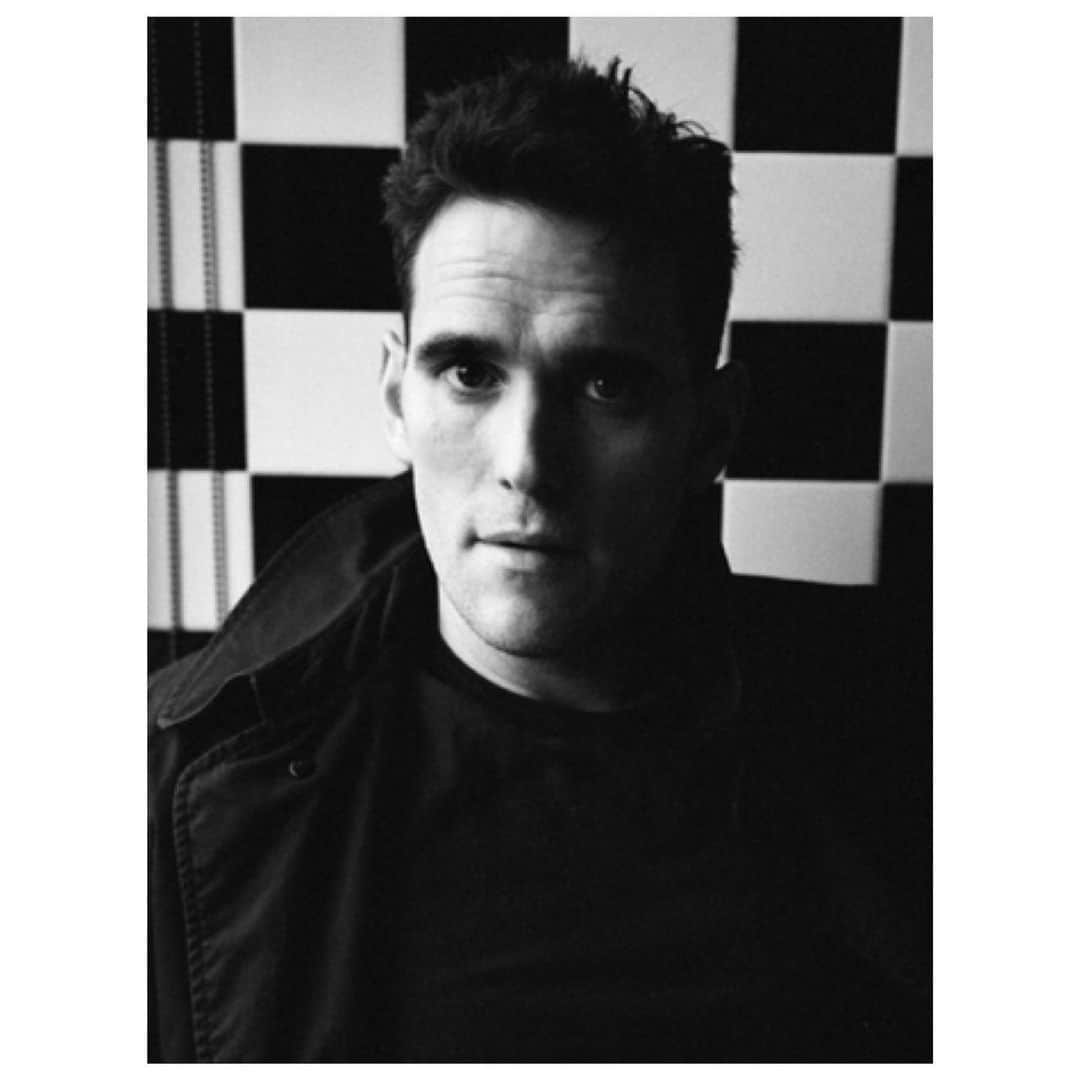 マット・ディロンのインスタグラム：「Photo by @adrianocff NYC throw back.」