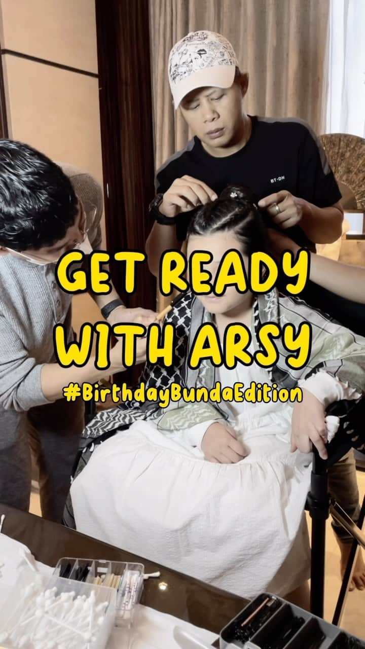 Keluarga A5のインスタグラム：「Get Ready With Arsy😍 Edisi ulang tahun Bundaku🫶🏻」