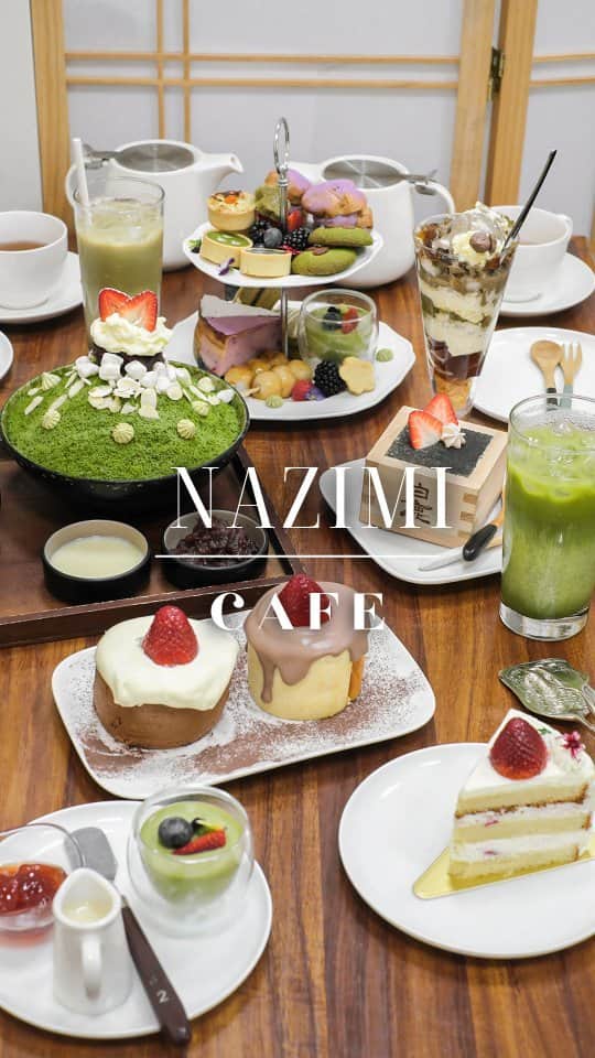 Erinaのインスタグラム：「This charming Japanese cafe, located right next to the QVB in Town Hall, has recently opened🍨🍧🍡🎂🍪🍩  They offer a delectable variety of desserts to satisfy your sweet cravings!  -Kakigo-ri <Bingsu >🍧 -Strawberry short cake 🎂  - Candle Roll cake 🧁 -Parfait 🍦 -Japanese flavours Tiramisu  And more.....  Make sure to mention <<@ 𝙀𝙇𝙄𝙎𝙀𝘼𝙆𝙄 >> to receive 10% off at the counter 😆 Also make sure to follow @nazimi_japanese_cafe  👈️👈️  **Special offer finished 20th of November 2023**  Opening hours:  Monday to Saturday  11am -8pm  📍141 York St, Sydney NSW 2000  #sydneyeats #sydneysweets #sydneylocal #Sydneyfood #シドニー #デザート #オーストラリア」