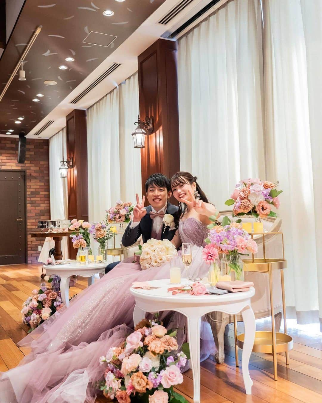 ♡プラコレWedding·⋆*さんのインスタグラム写真 - (♡プラコレWedding·⋆*Instagram)「. @placole_dressy【#DRESSY花嫁 】 【#プラコレ】をつけて投稿&フォローしてね♩ . ＝＝＝＝＝＝＝ . 卒花さんの高砂ショット📸💐  ドレスの色味やデザインと高砂の雰囲気を合わせることで 統一感あるコーディネートに✨  座ったショットはスカートがふわっと広がり 写真映えもします💭🤍 . ＝＝＝＝＝＝＝＝ 👗photo by... @wedding_chococo さま @y_h_wedding326 さま @m____wd10 さま @wa_0520wd さま @__nyan__wd さま ＝＝＝＝＝＝＝＝ . 『#DRESSY花嫁』『#プラコレ』の ハッシュタグをつけて写真をUPしてね✦ 花嫁アプリ『DRESSY by プラコレ』の 記事に掲載＆リグラムされるかも♩ . みなさまからのいいねや保存 コメントをお待ちしています♥️ 「このウェディングドレス可愛い！」 「ヘアスタイルも気になる！！」 「今の花嫁さんの流行りは！？」etc. . ＝＝＝＝＝＝＝＝ 花嫁アプリでは、 プロのアドバイザーに結婚式の相談を何度でも♡ ウェディングドレスの記事や、 自分のウェディングレポを残せちゃう♡” . >>>TOPのURLからcheck ⋈ @placole_dressy >>>結婚のご相談は プラコレウェディングアドバイザーへ♡ @wedding_adviser >>>ウェディングレポを残したいなら、 farny by プラコレをcheck ✎ @farny_wedding >>>花嫁準備に欠かせないアイテムをお探しなら placole & dressy Beauty をcheck ❁ @dressy_beauty_ >>>素敵なドレスに出会いたい花嫁さま♡ @dressyonline_をcheck >>>おしゃれなファミリーフォトは ドレシーベイビーをcheck 𓏸 @dressy.baby >>>鎌倉にOPEN”お花とドレスと紅茶のカフェ” @dressyroom_teaをcheck𓌉𓇋 >>>名古屋にOPEN”ウェディング体験型カフェ @dressycafe_nagoya をcheck𓌉𓇋 . ＝＝＝＝＝＝＝＝＝＝＝＝＝＝＝＝ . #一度きりの人生一度は魔法にかけられて #花嫁 #卒花嫁 #結婚 #結婚式 #試着レポ #farnyレポ #2023秋婚 #2023冬婚 #2024春婚 #2024夏婚 #カラードレス試着 #ドレス試着 #ドレス試着レポ #ドレス選び #カラードレス #カラードレス迷子 #ウェディングドレス #ドレス迷子 #ドレスフォト #ウェディングフォト #メインソファ #高砂ソファ #高砂ショット #高砂」11月6日 16時02分 - placole_dressy