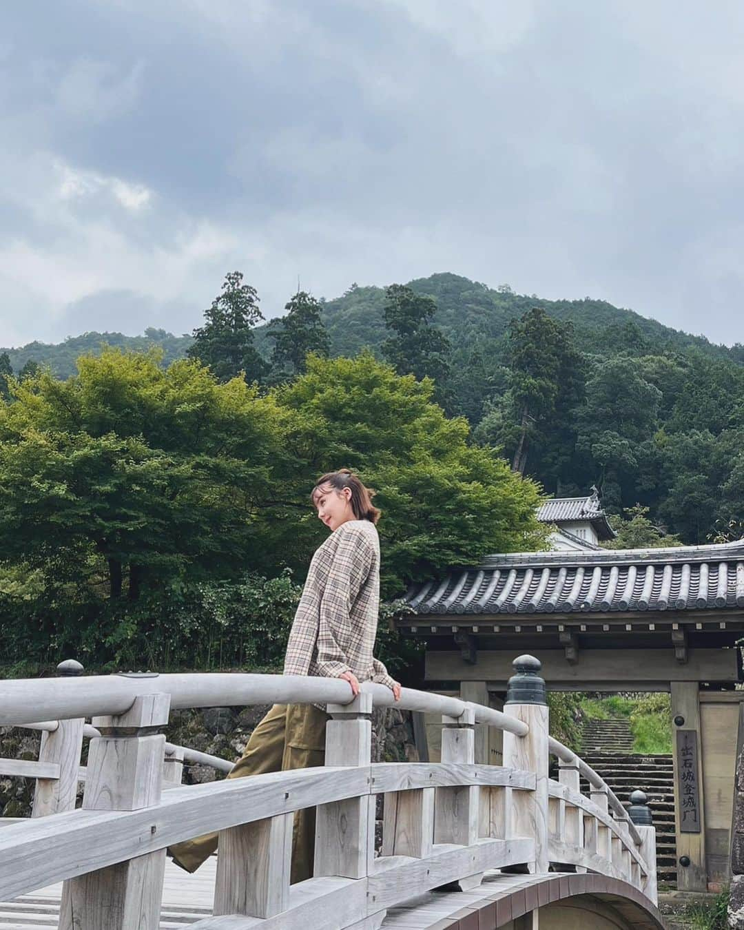 トリンドル玲奈さんのインスタグラム写真 - (トリンドル玲奈Instagram)「旅色の撮影で兵庫県へ☺️  楽しかった〜!   撮影中、キャベツチップのUFOキャッチャーにも挑戦💪 結局取れなくて、買いました☺️びっくりするほど美味しかった〜😋」11月6日 16時23分 - toritori0123