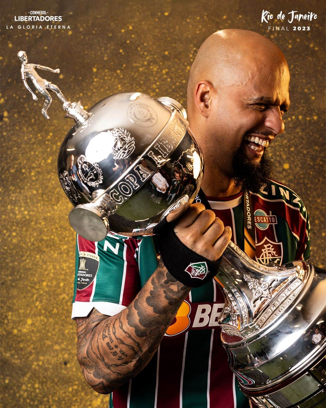 フェリペ・メロさんのインスタグラム写真 - (フェリペ・メロInstagram)「🤯🔥 Felipe Melo lo hizo de nuevo...  🏆 A los 4⃣0⃣ años, conquistó su tercera CONMEBOL #Libertadores.  #GloriaEterna」11月6日 8時00分 - felipemelo