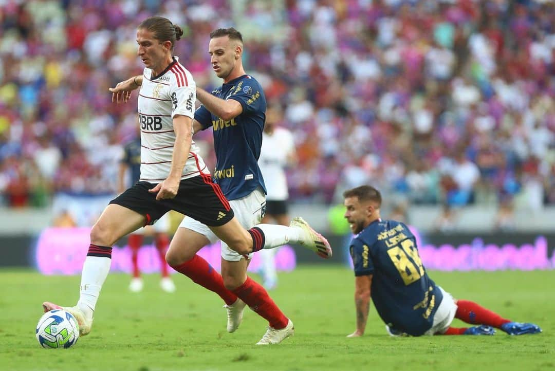 フィリペ・ルイスさんのインスタグラム写真 - (フィリペ・ルイスInstagram)「Te amo Flamengo」11月6日 8時00分 - filipeluis