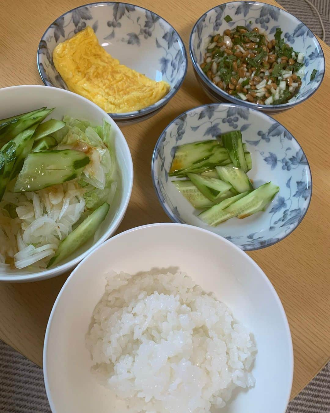 村上ショージさんのインスタグラム写真 - (村上ショージInstagram)「おはよう😃やはり朝メシ食べないと元気出ないわ^_^今日からまた頑張ってくださいね^_^」11月6日 8時31分 - murakamis0528