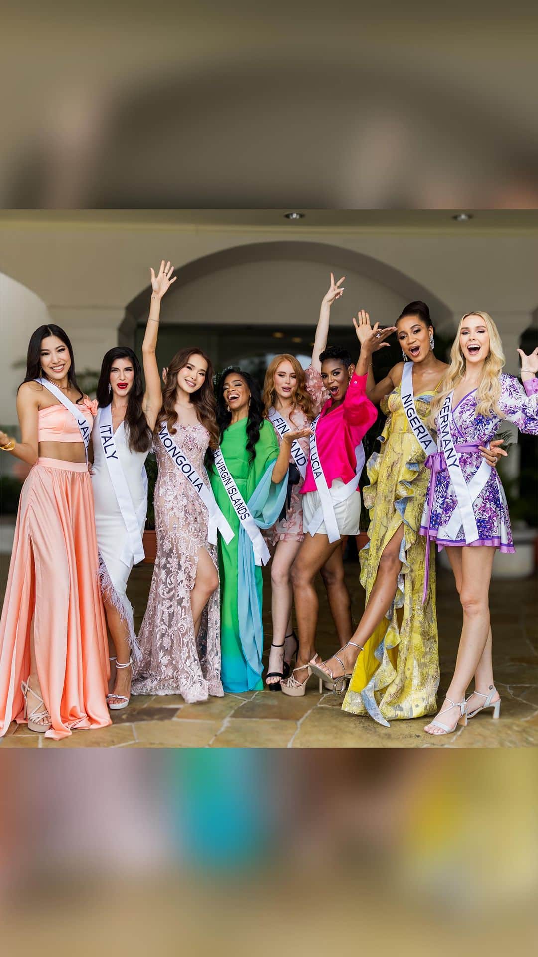 イリス・ミトゥネールのインスタグラム：「It's giving we're taking on the Universe 🤩  📍: @realintercontinental_ssv   #72ndmissuniverse #missunuverse」