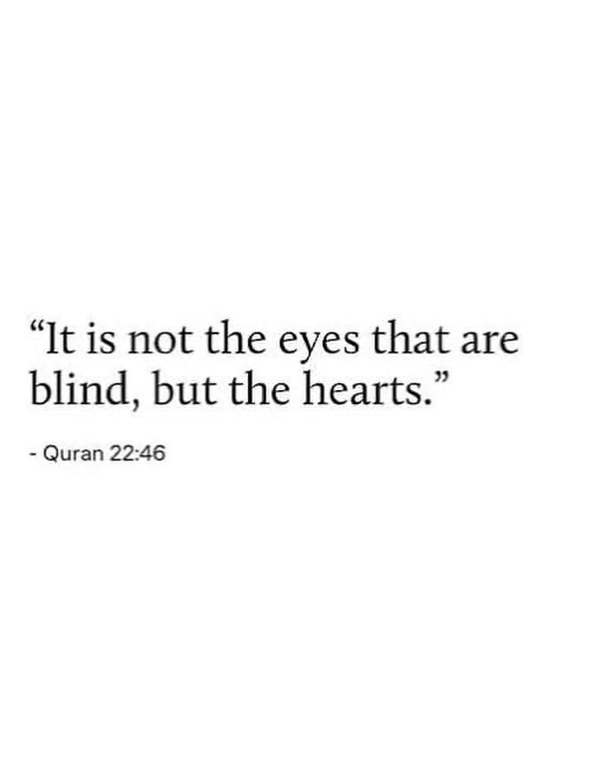 Zaskia Sungkarさんのインスタグラム写真 - (Zaskia SungkarInstagram)「"It is not the eyes that are blind, but the hearts." - Quran 22:46」11月6日 9時51分 - zaskiasungkar15