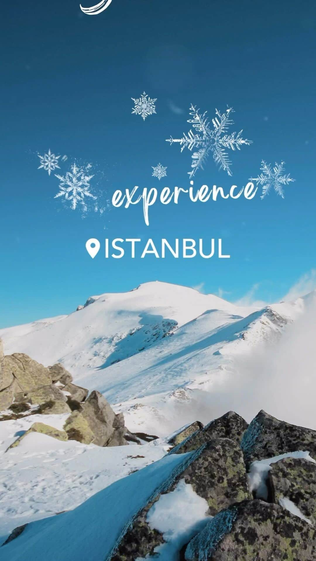 タイ航空のインスタグラム：「Hit the slopes in this captivating winter wonderland in Istanbul, An entire season of skiing experiences that promises excitement, adventure, and pure winter magic! ❄️🏂🏔️ #WinterInIstanbul #SnowyCharm #ThaiAirways #SmoothAsSilk #iFlyTHAI #MagicalJourney #tg #Istanbul」